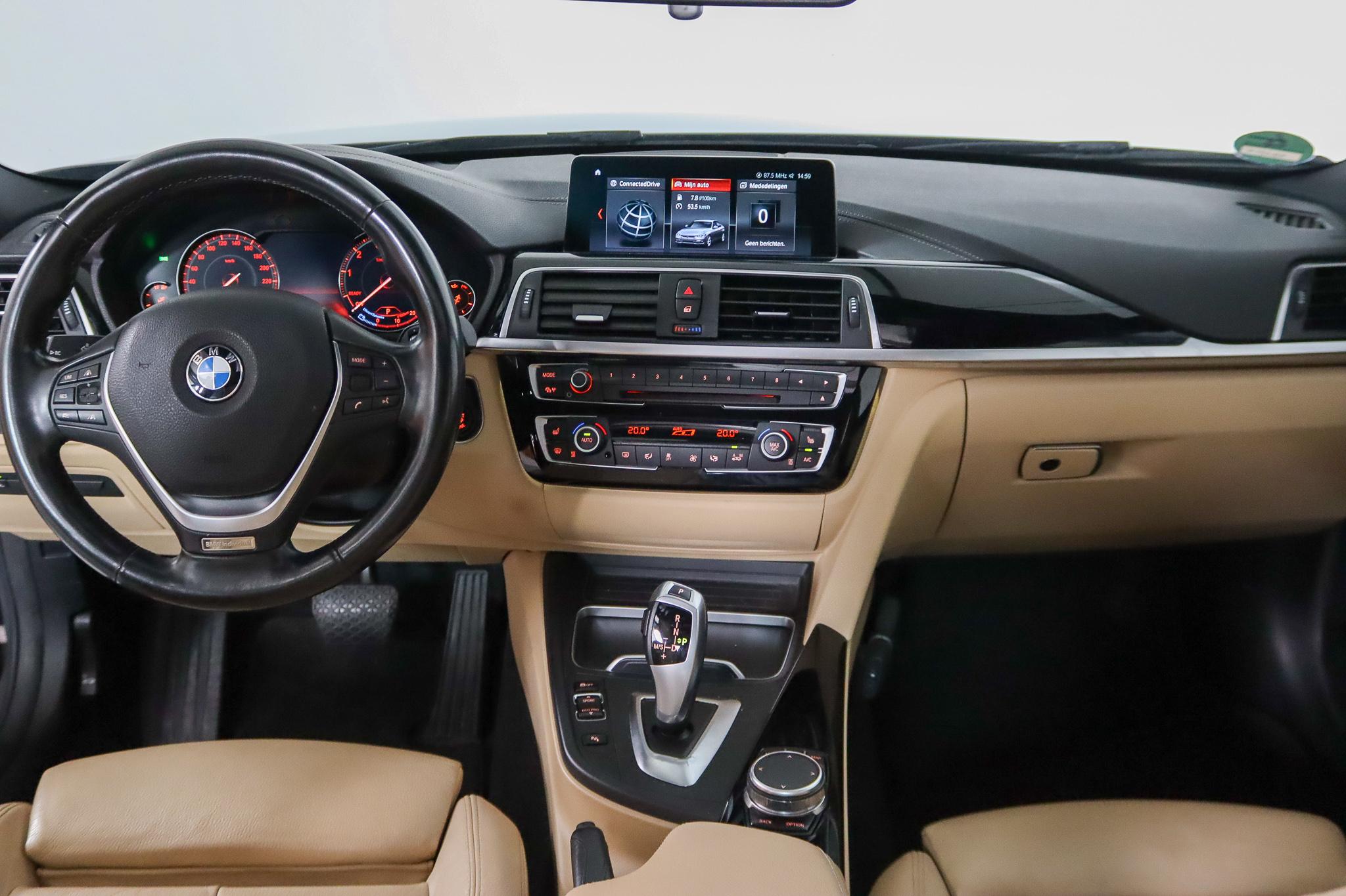 Foto van BMW 320i