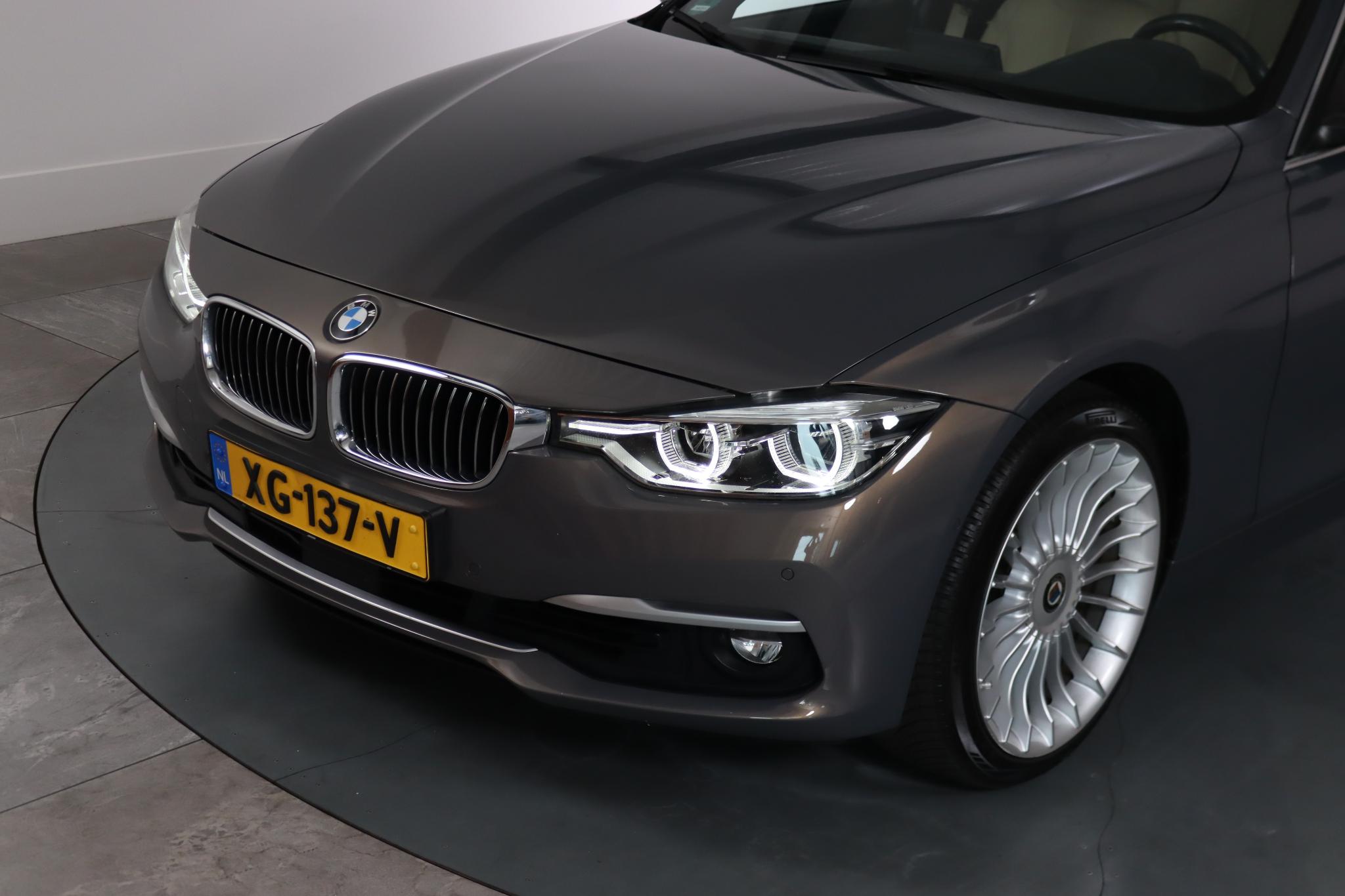 Foto van BMW 320i