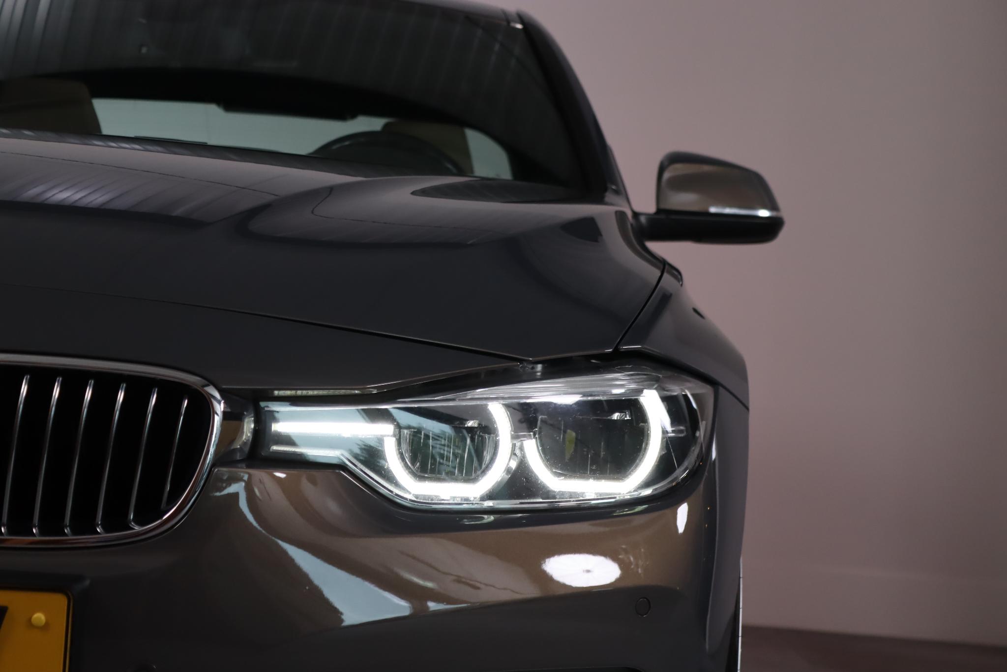 Foto van BMW 320i