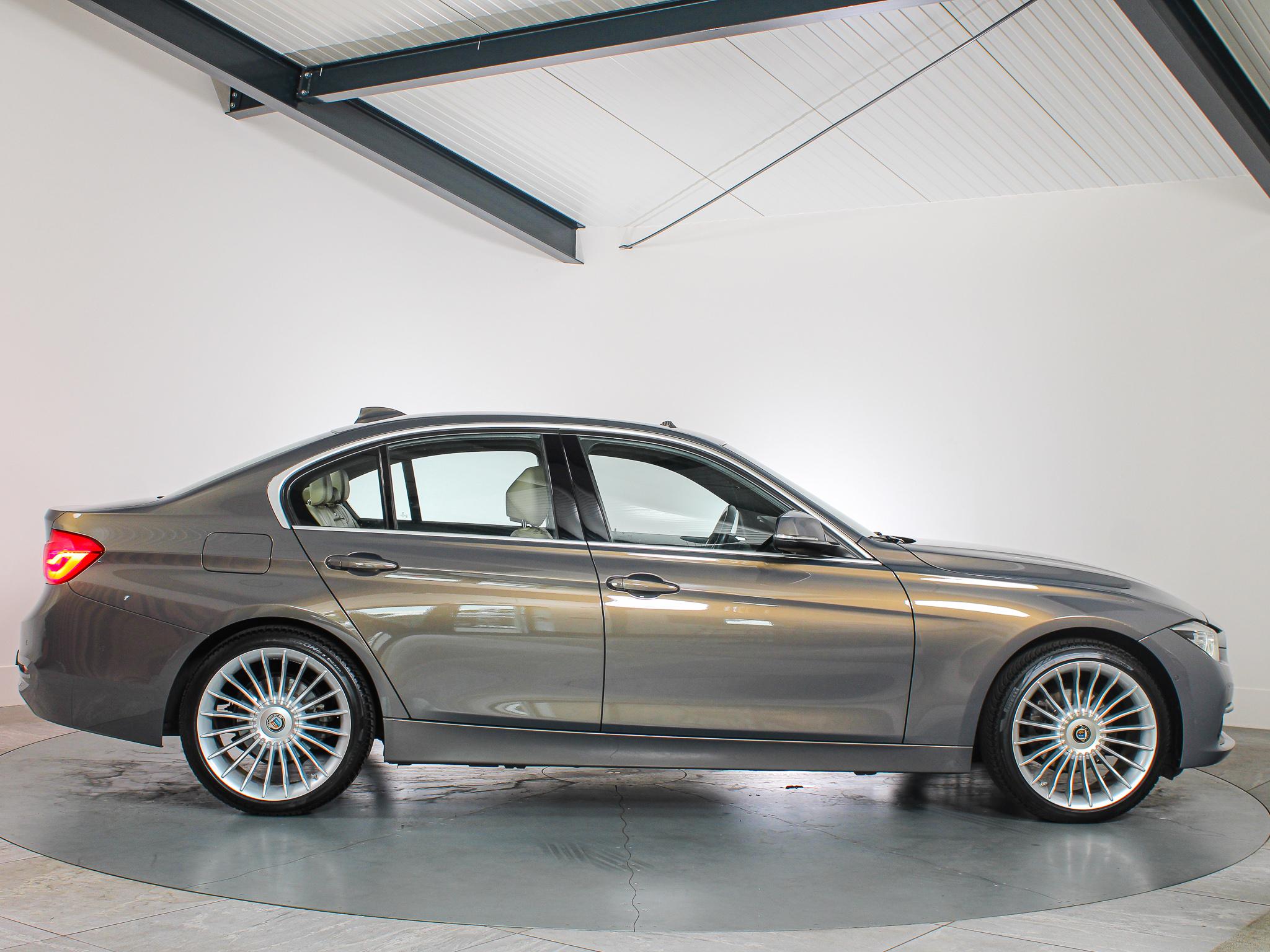 Foto van BMW 320i