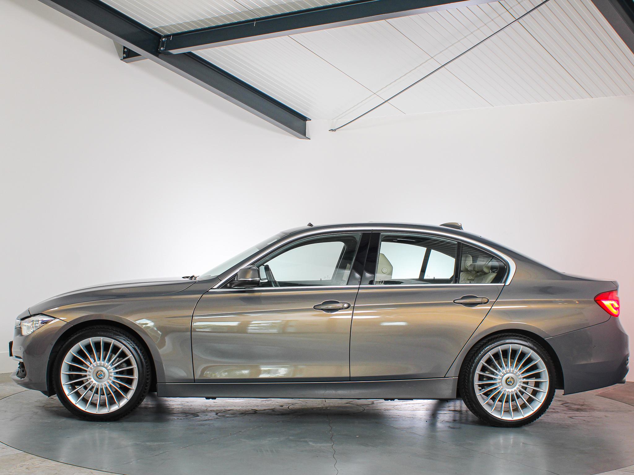 Foto van BMW 320i