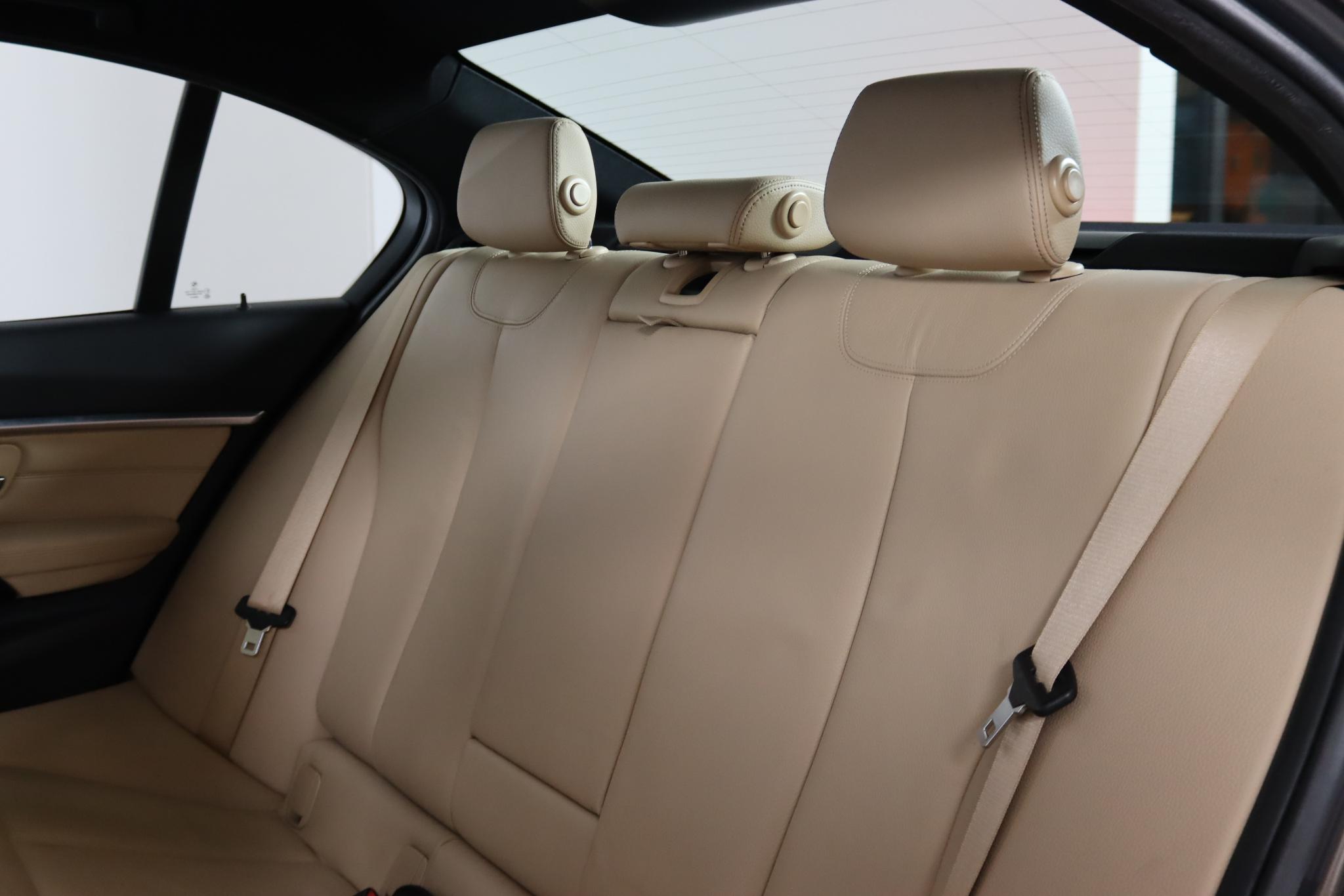 Foto van BMW 320i