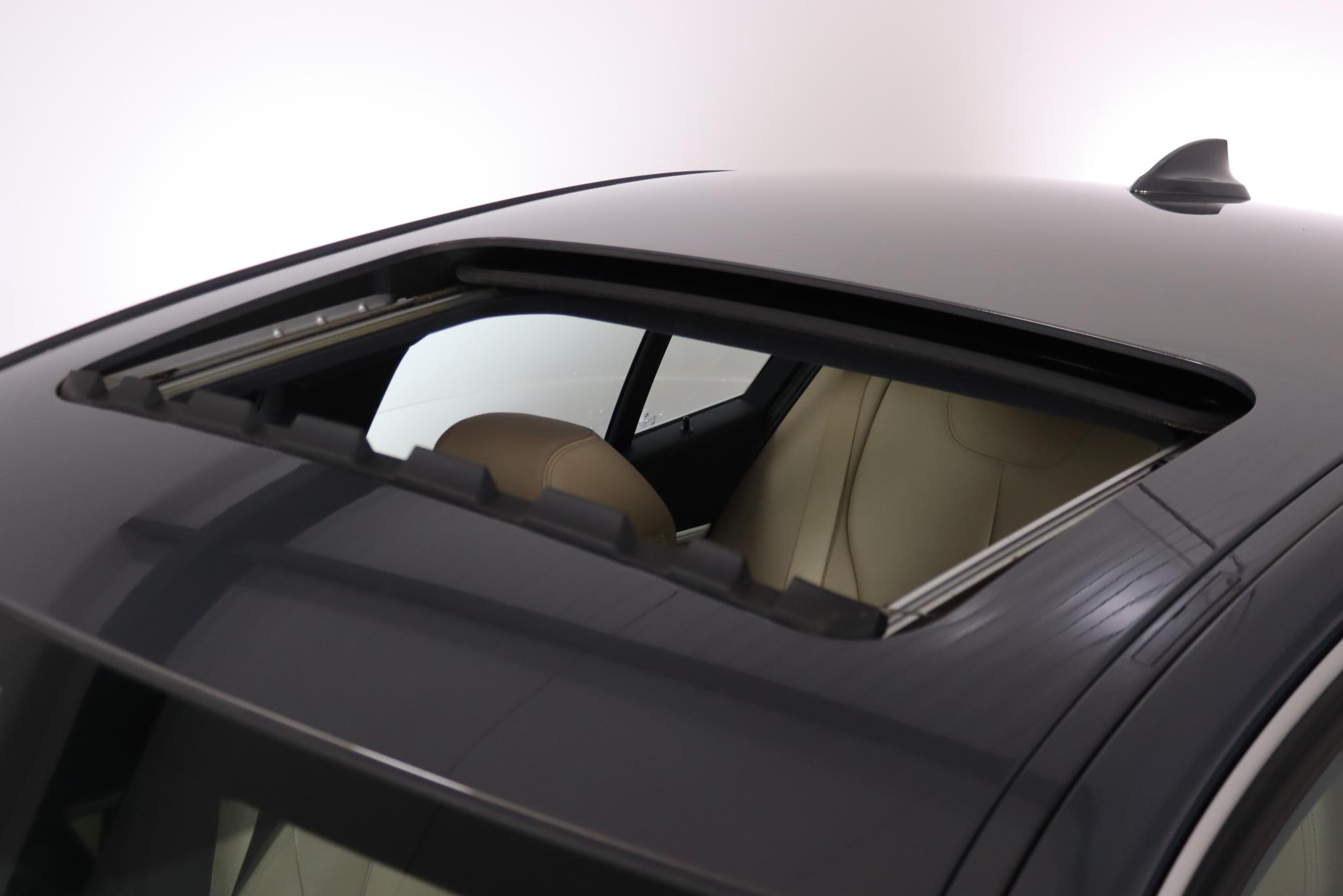 Foto van BMW 320i
