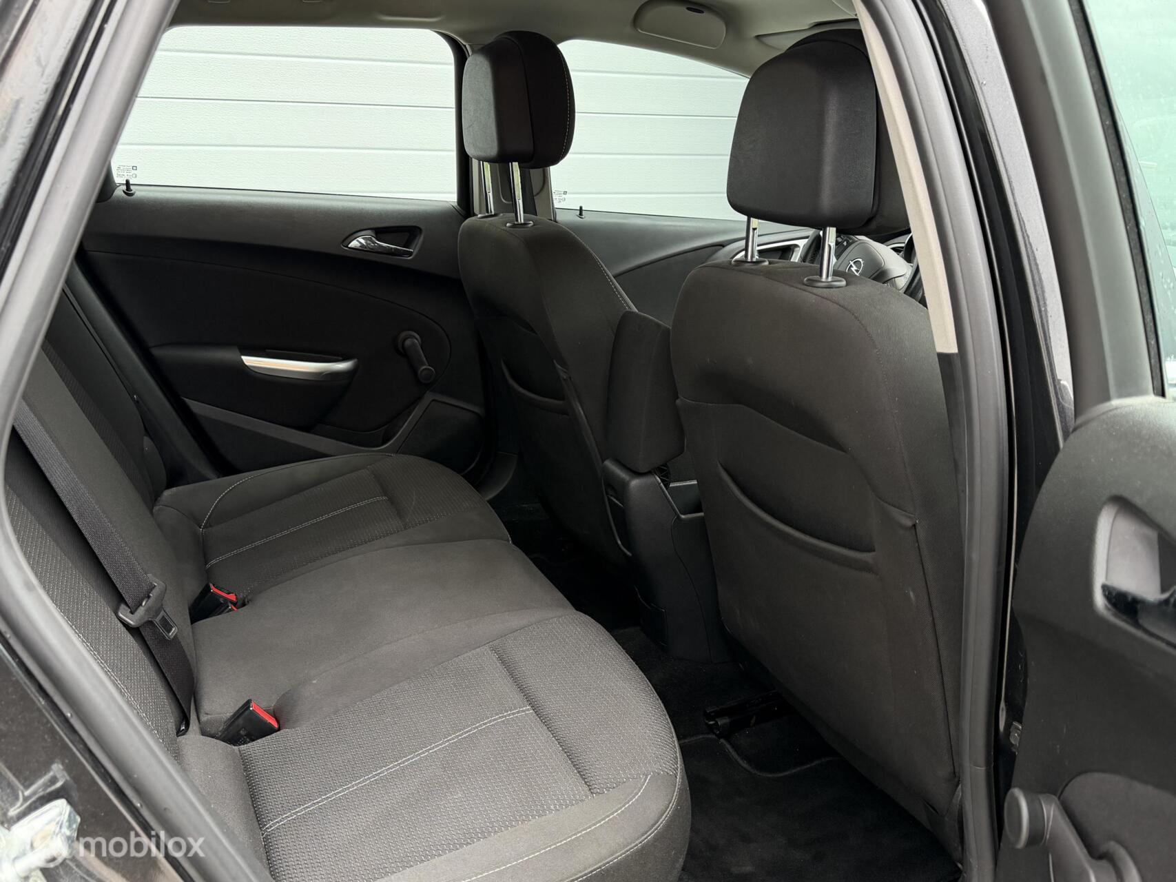 Foto van Opel Astra Sports Tourer
