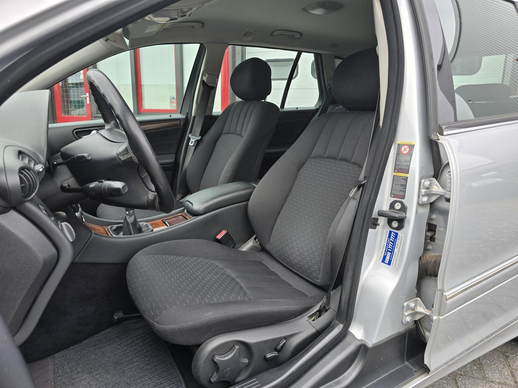 Foto van Mercedes-Benz C 180 Kompressor