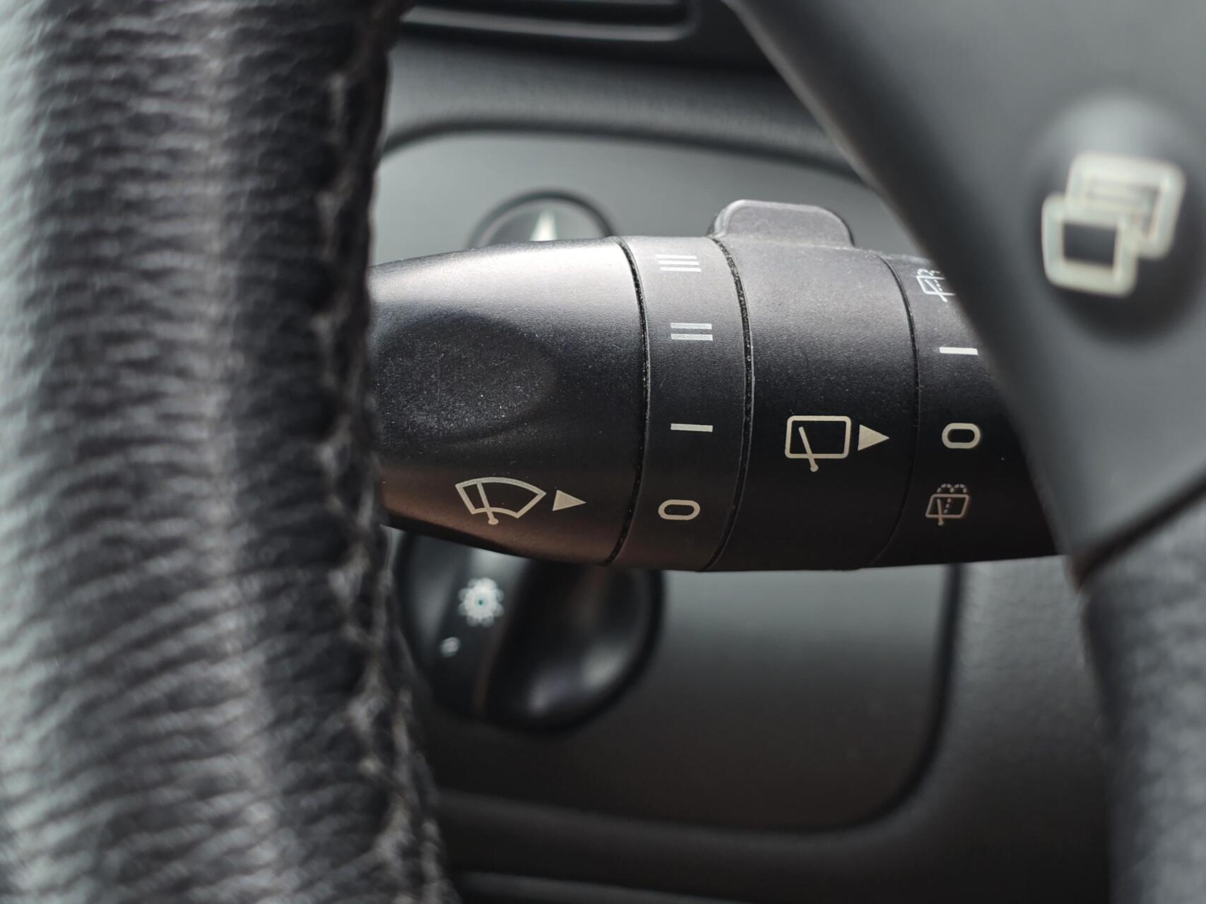 Foto van Mercedes-Benz C 180 Kompressor