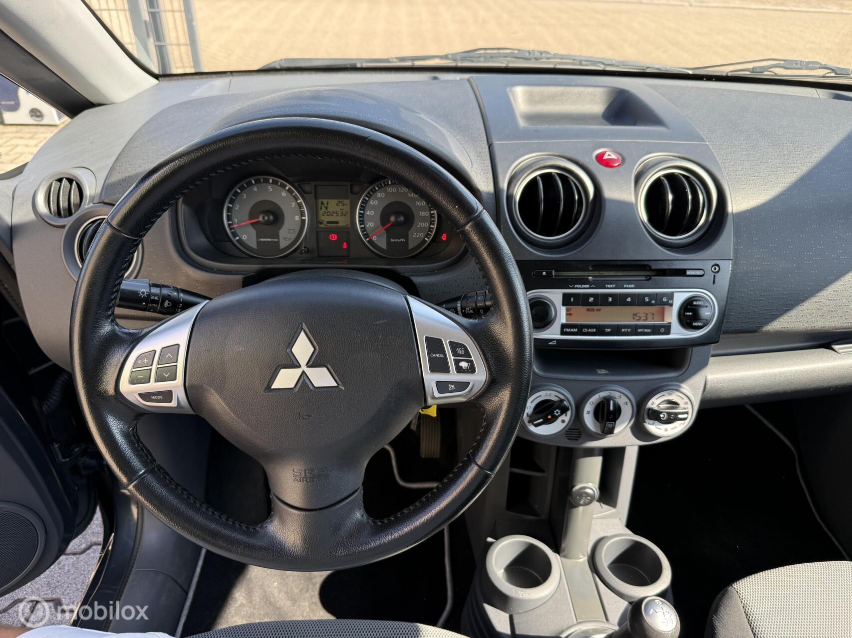 Foto van Mitsubishi Mitsubishi Colt
