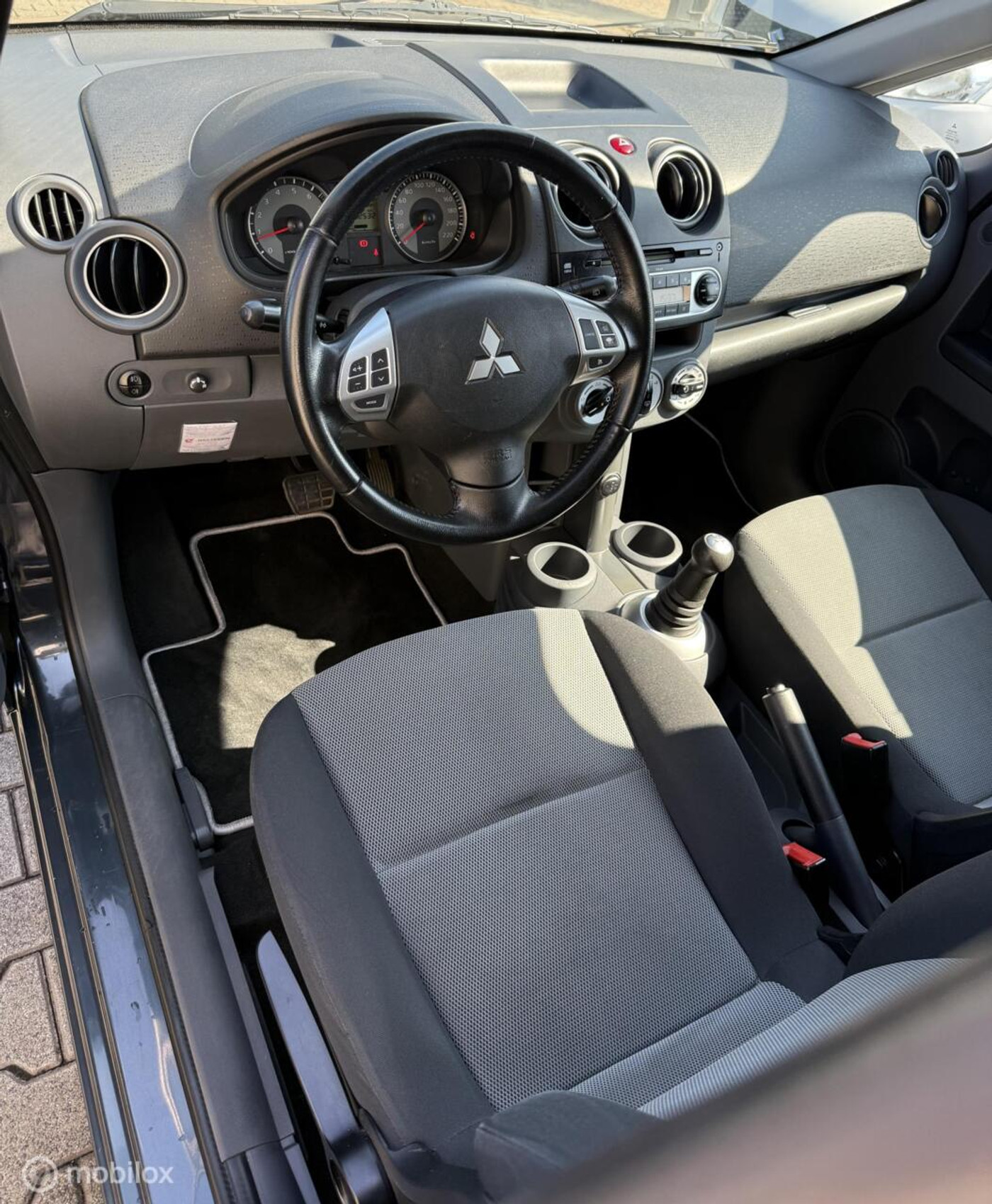 Foto van Mitsubishi Mitsubishi Colt