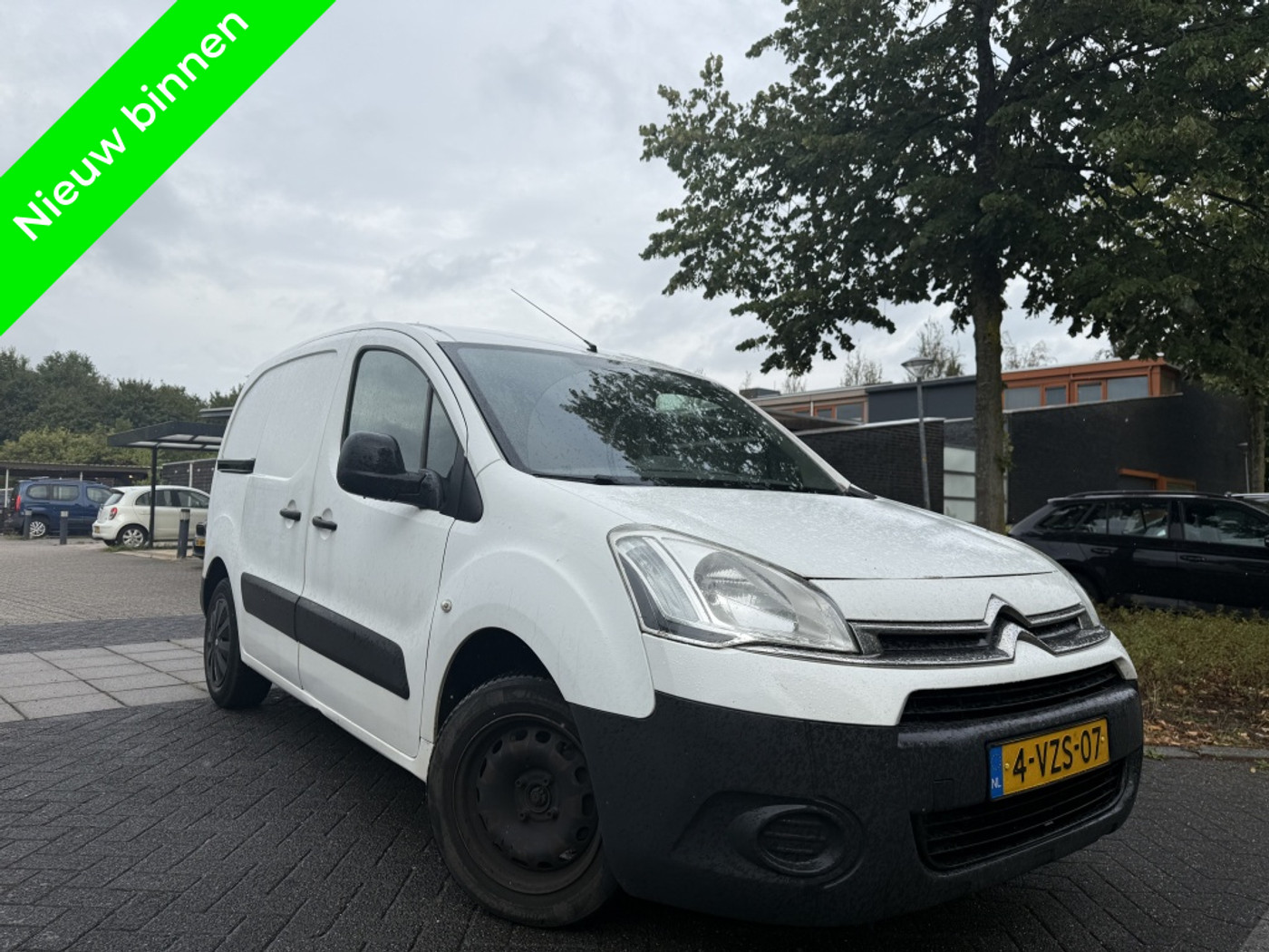 Citroen Berlingo 1.6 HDI 500 Clima Cruise Control 2012 - voorkant