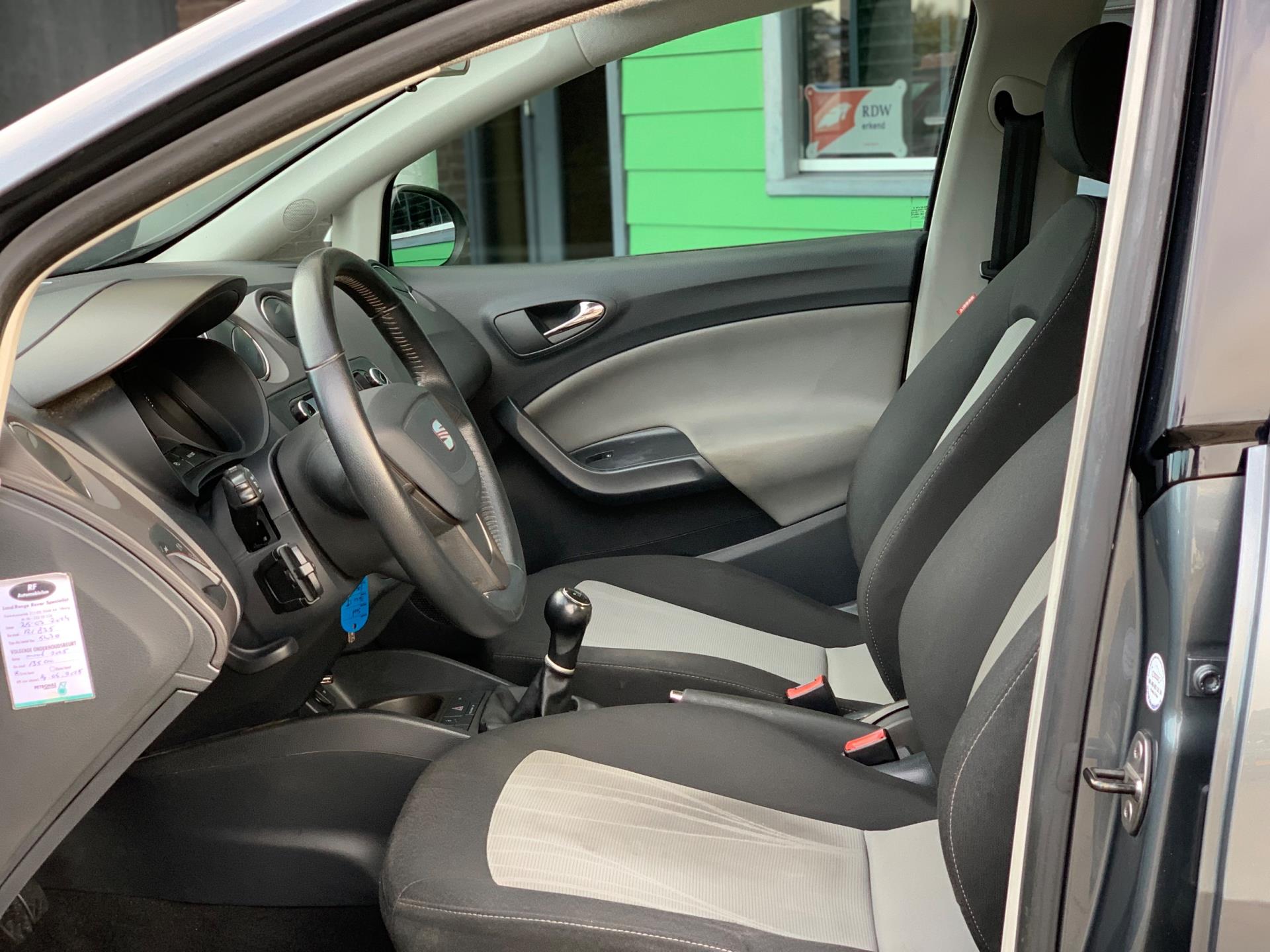 Foto van Seat Ibiza ST