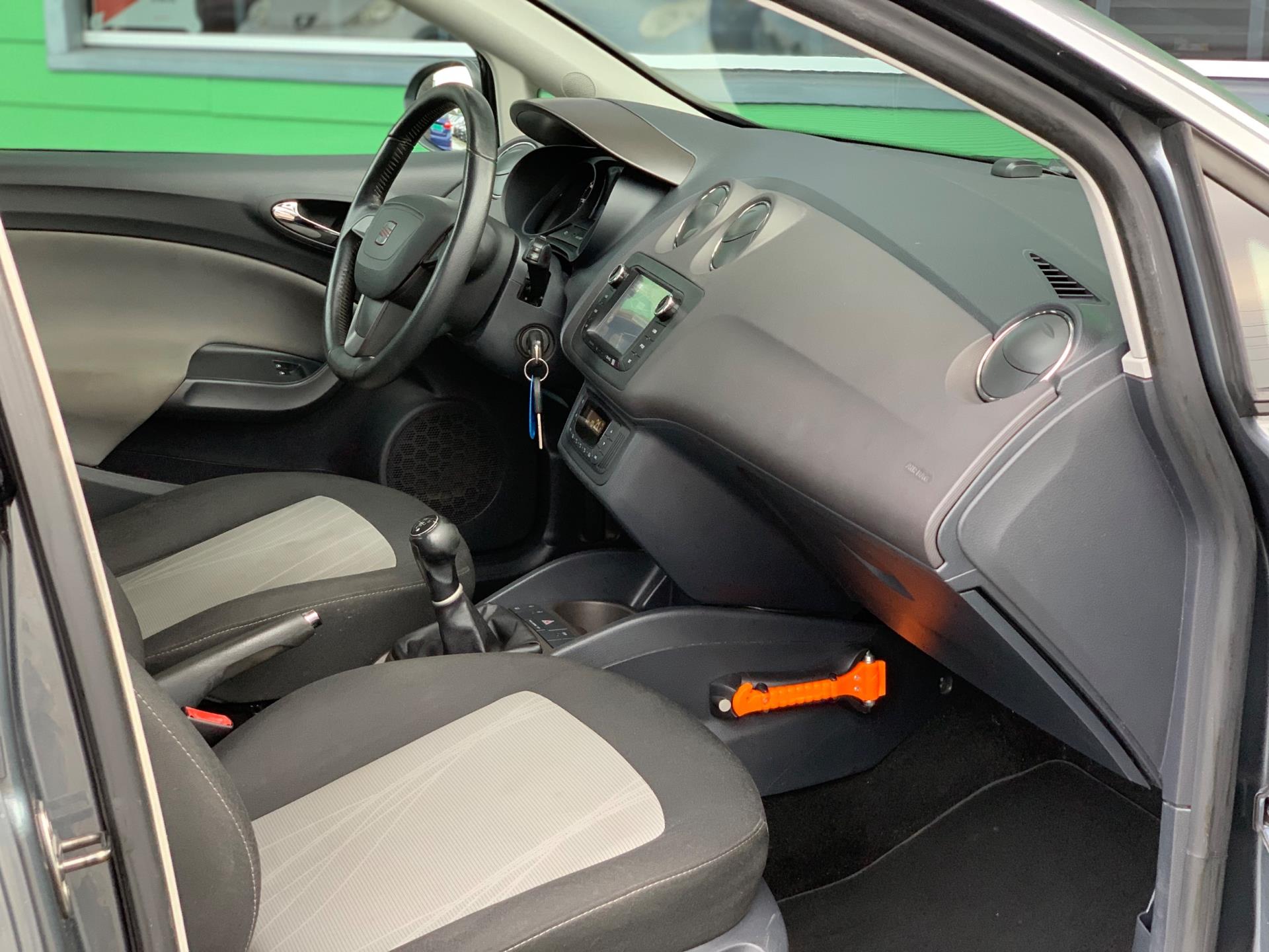 Foto van Seat Ibiza ST
