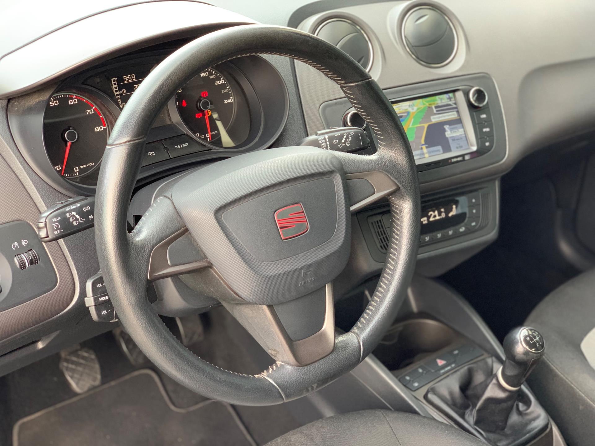 Foto van Seat Ibiza ST