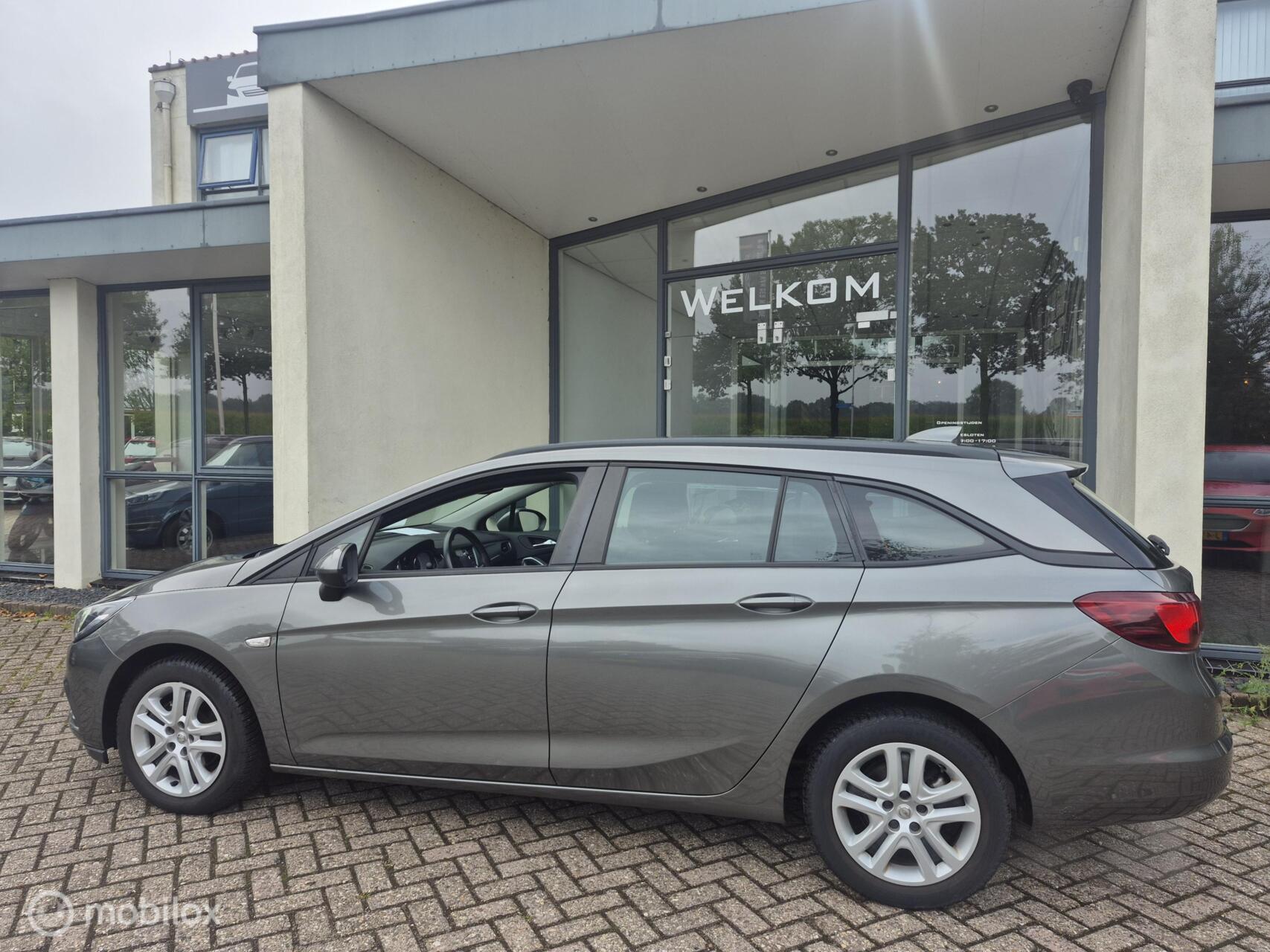 Foto van Opel Astra Sports Tourer