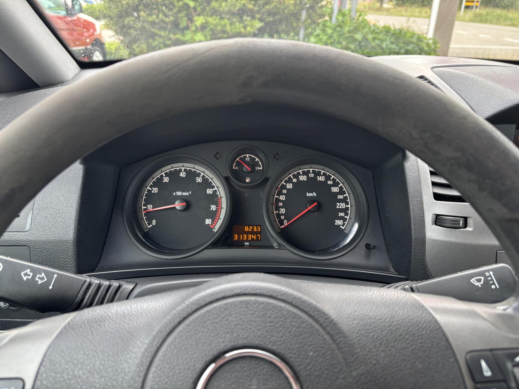 Foto van Opel Zafira