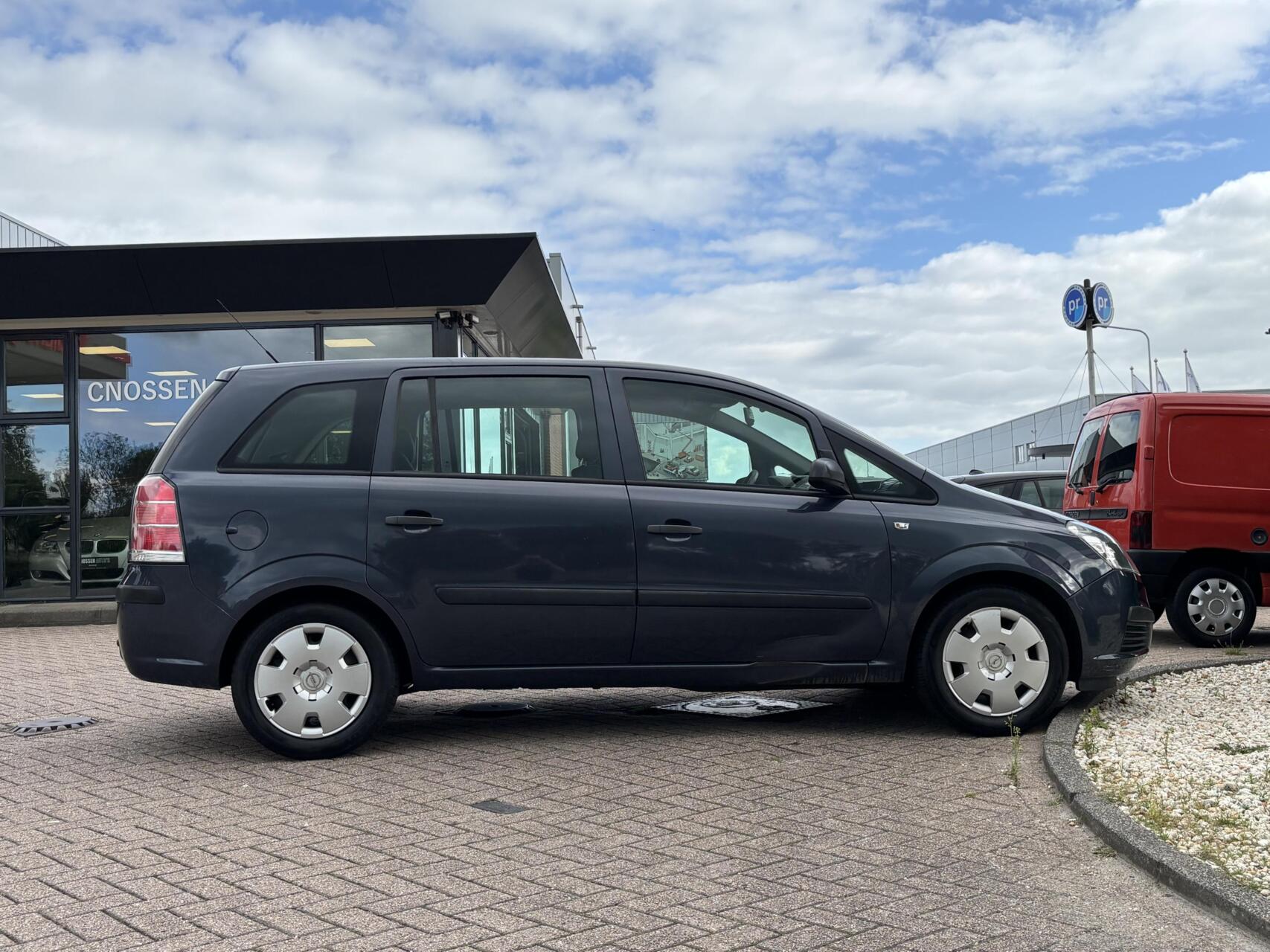 Foto van Opel Zafira
