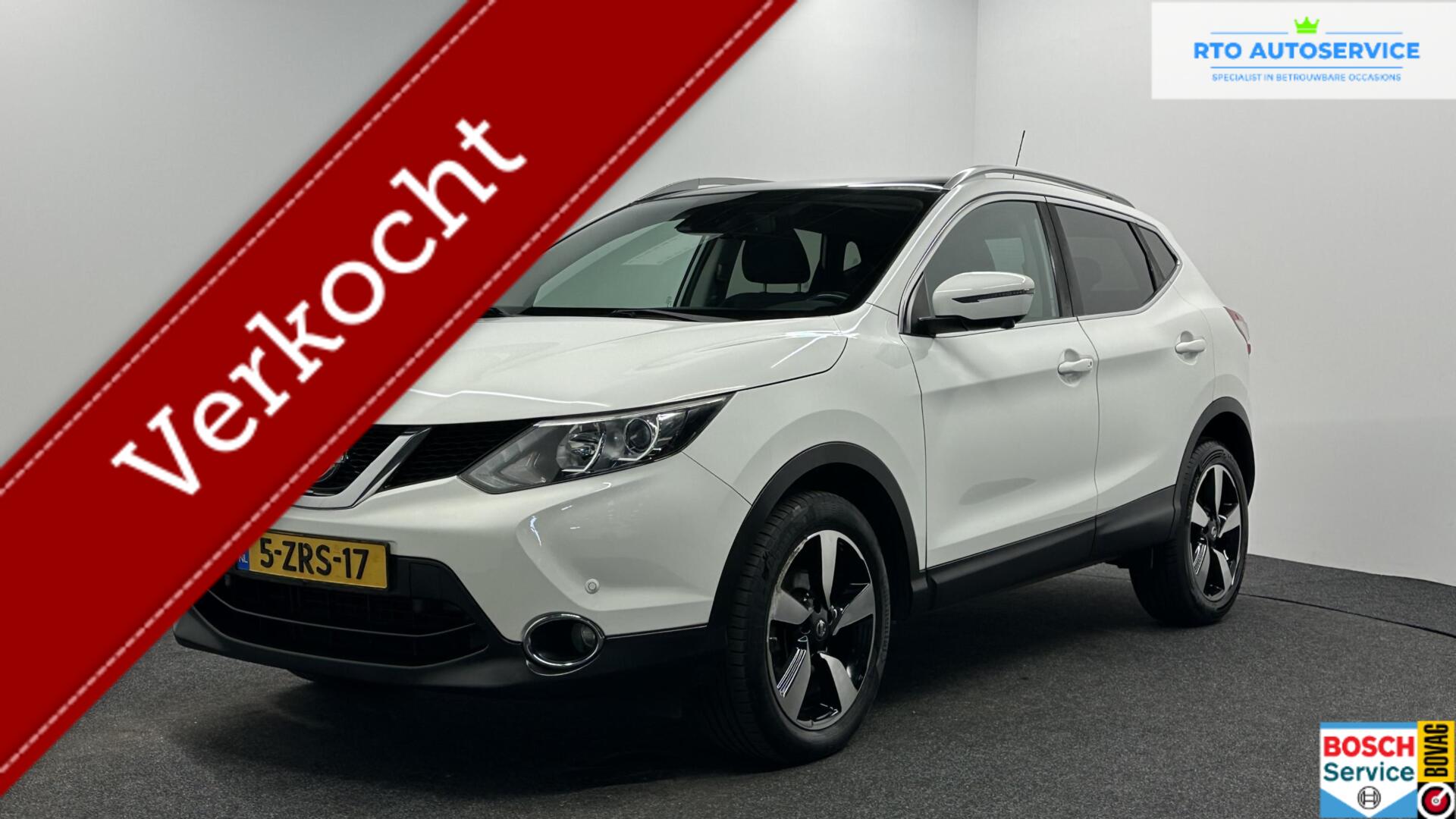 Nissan Nissan Qashqai 1.6 Connect Edition TREKHAAK CAMERA NAVI PANO LM ECC CRUISE. 2015 - voorkant