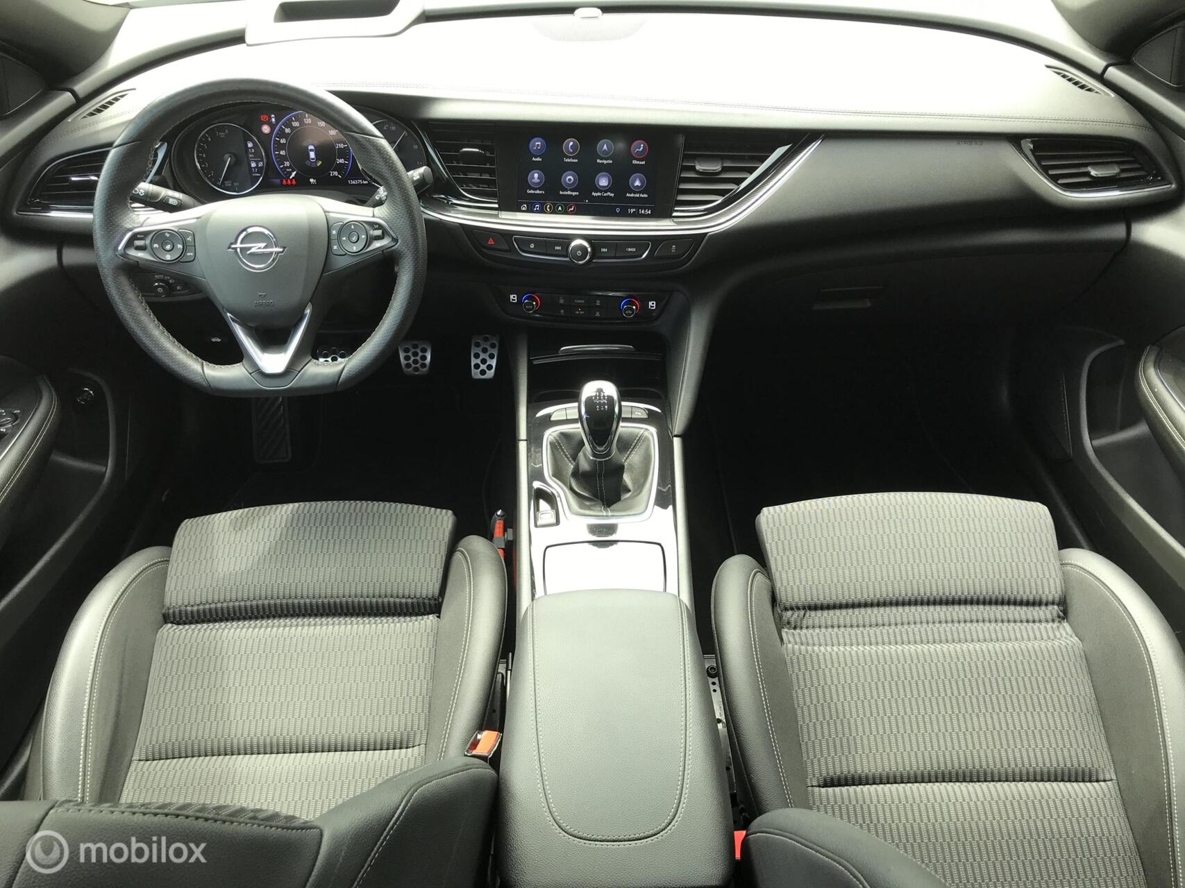 Foto van Opel Insignia Sports Tourer