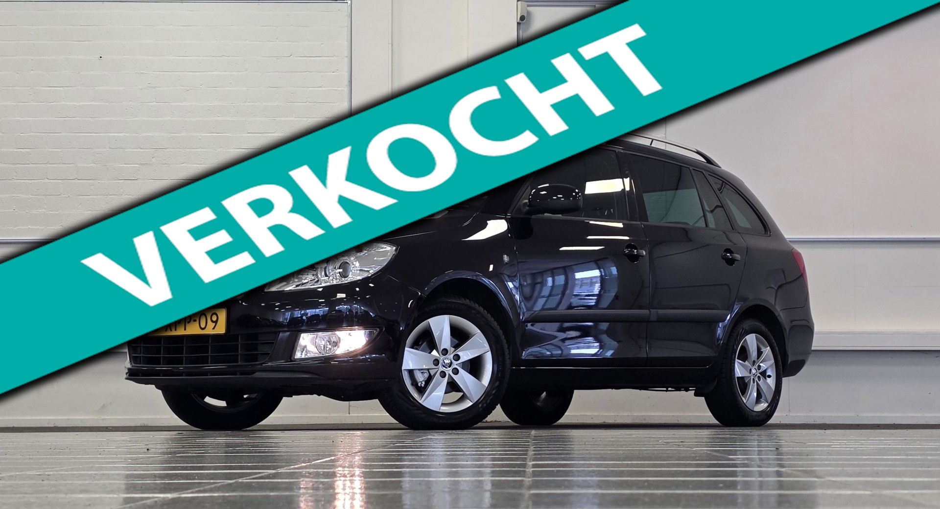 Skoda Fabia 1.2 TSI Drive Airco Trekhaak Navigatie Mooi! 2014 - voorkant