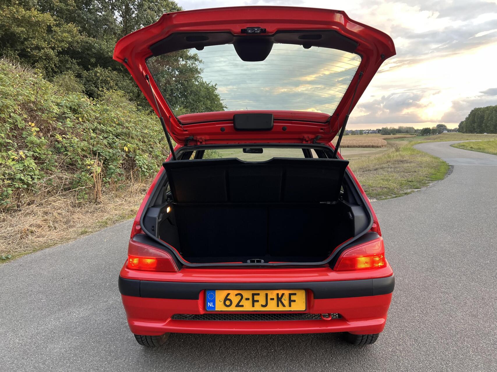 Foto van Peugeot 106