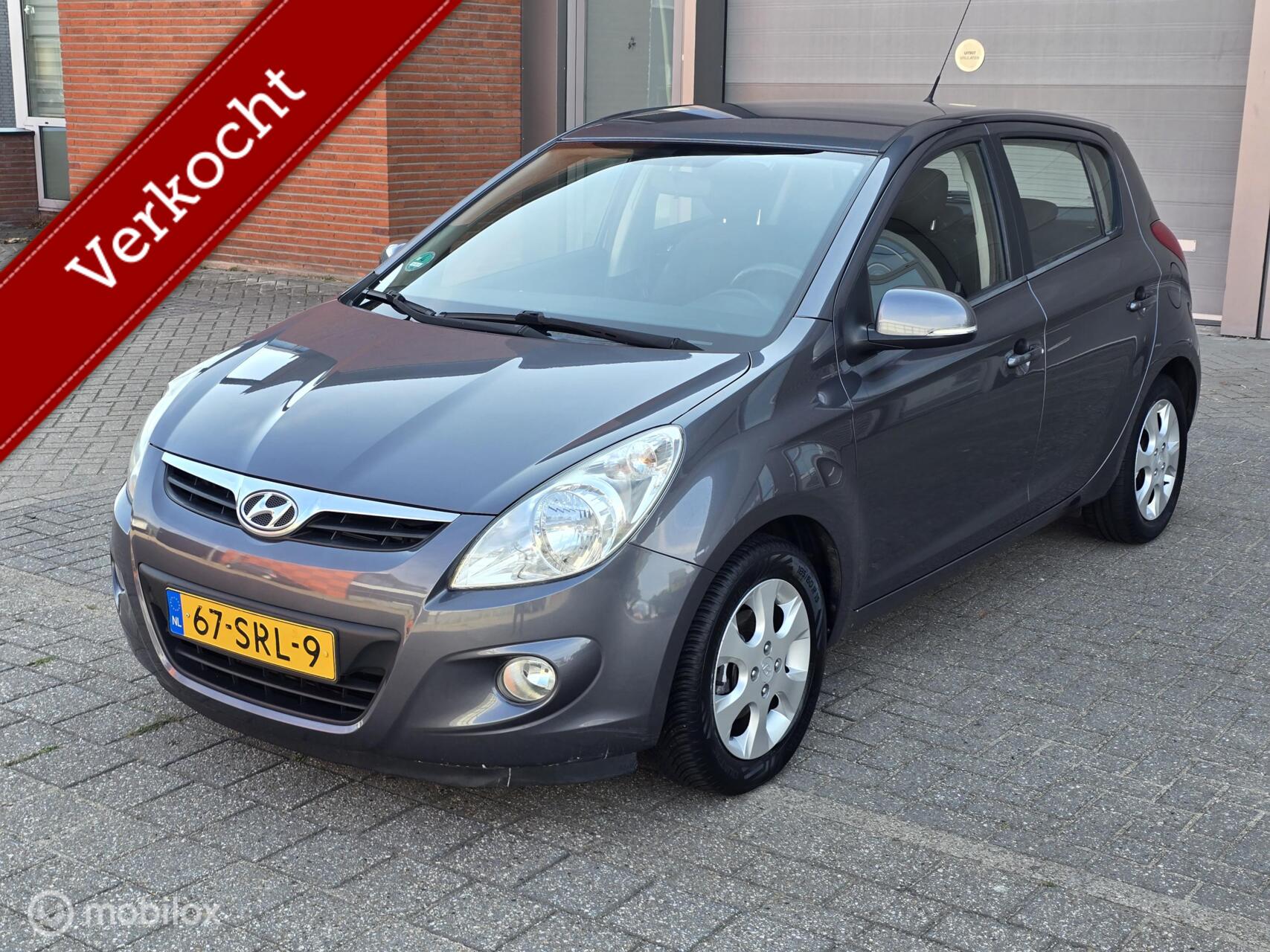 Hyundai I20 1.2i i-Motion✅️Airco✅️Apk✅️ 2011 - voorkant