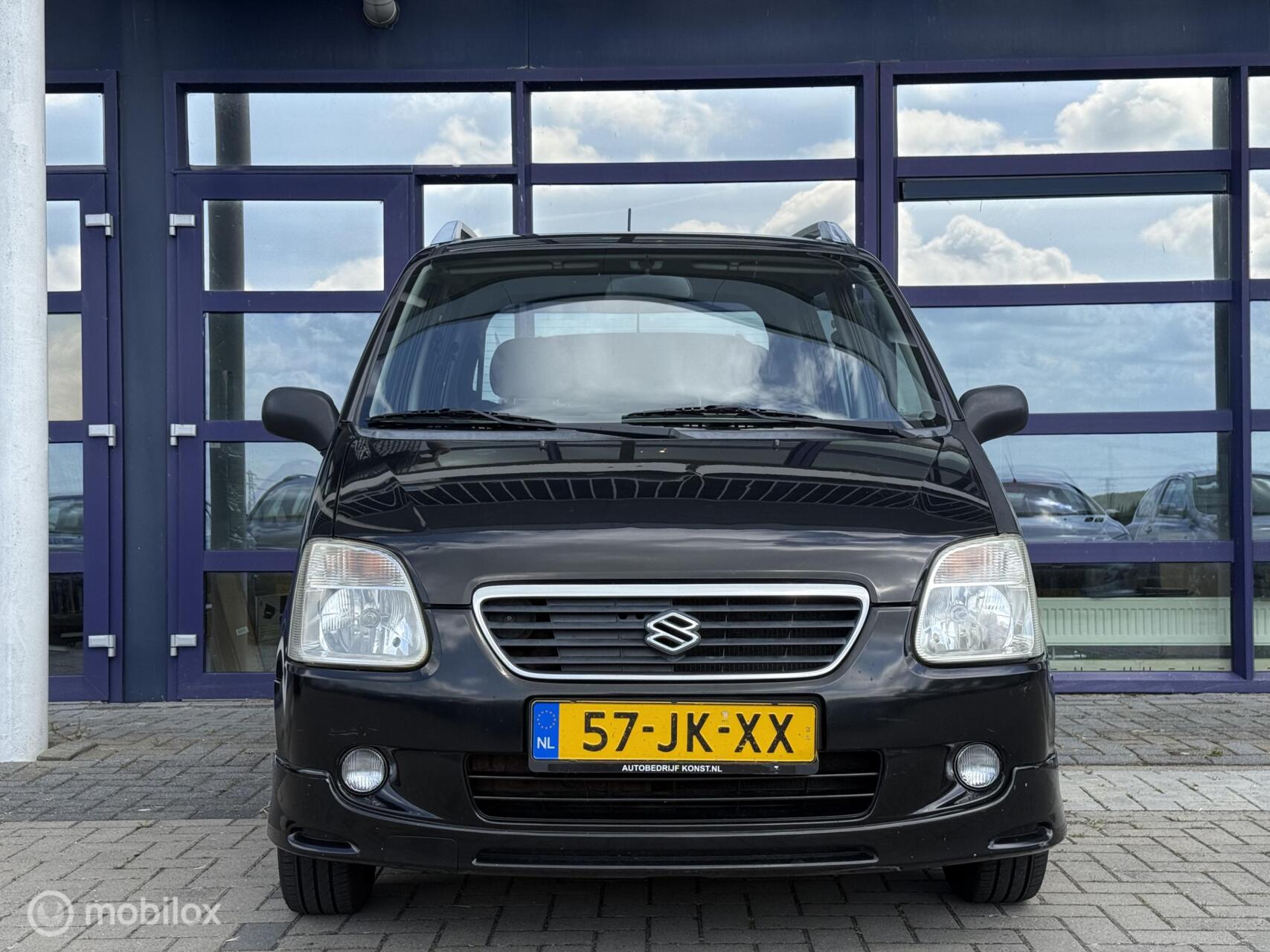Foto van Suzuki Wagon R