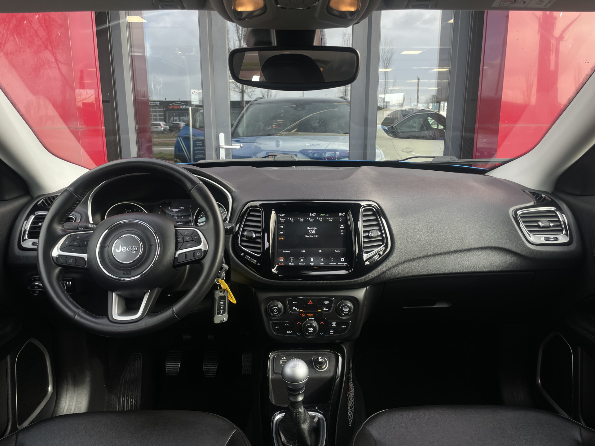 Foto van Jeep Compass
