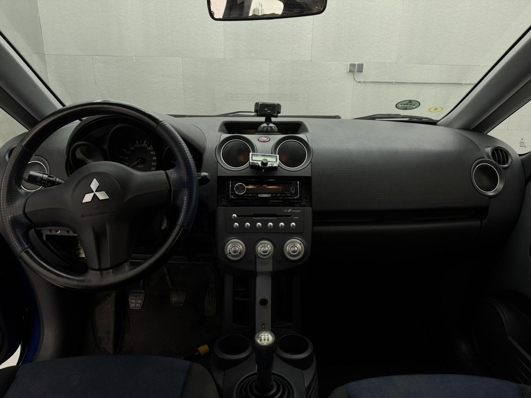 Foto van Mitsubishi Mitsubishi Colt