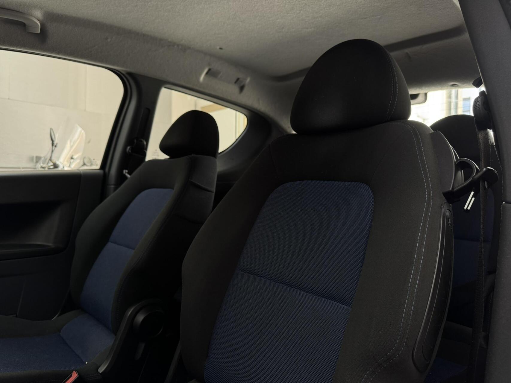 Foto van Mitsubishi Mitsubishi Colt
