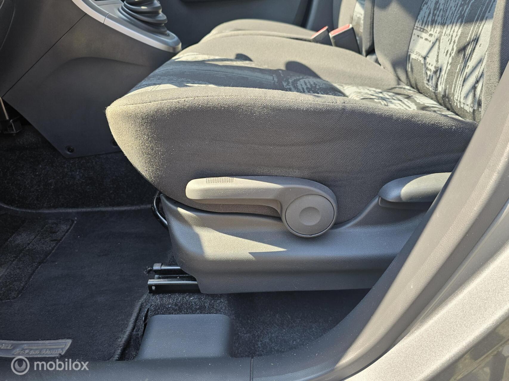 Foto van Opel Agila