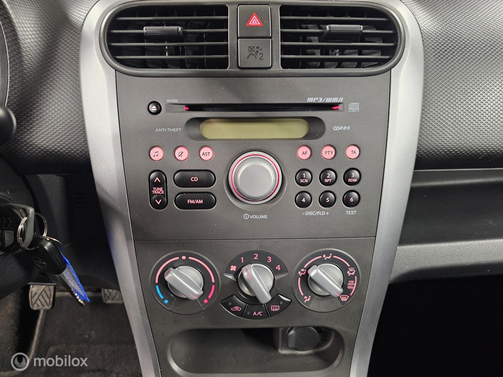 Foto van Opel Agila