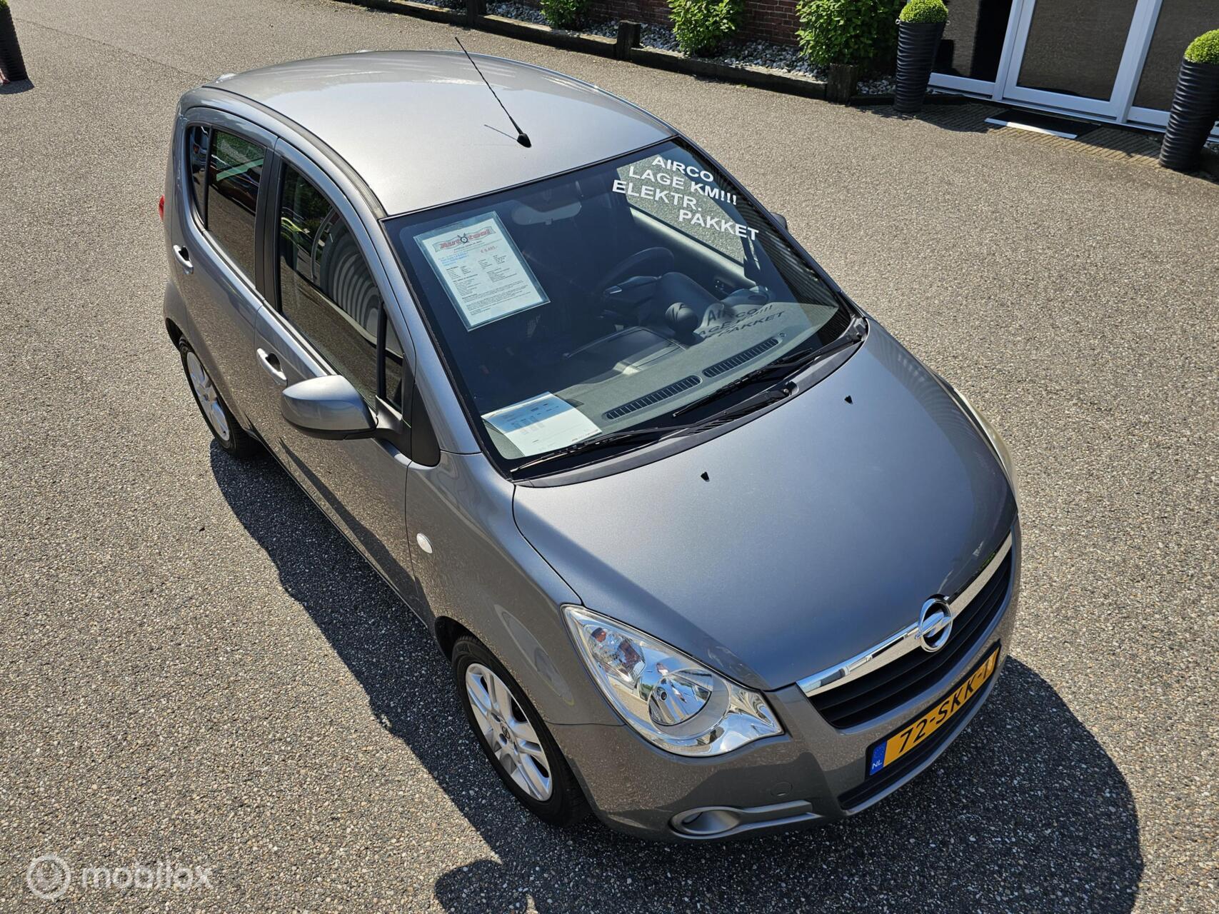 Foto van Opel Agila