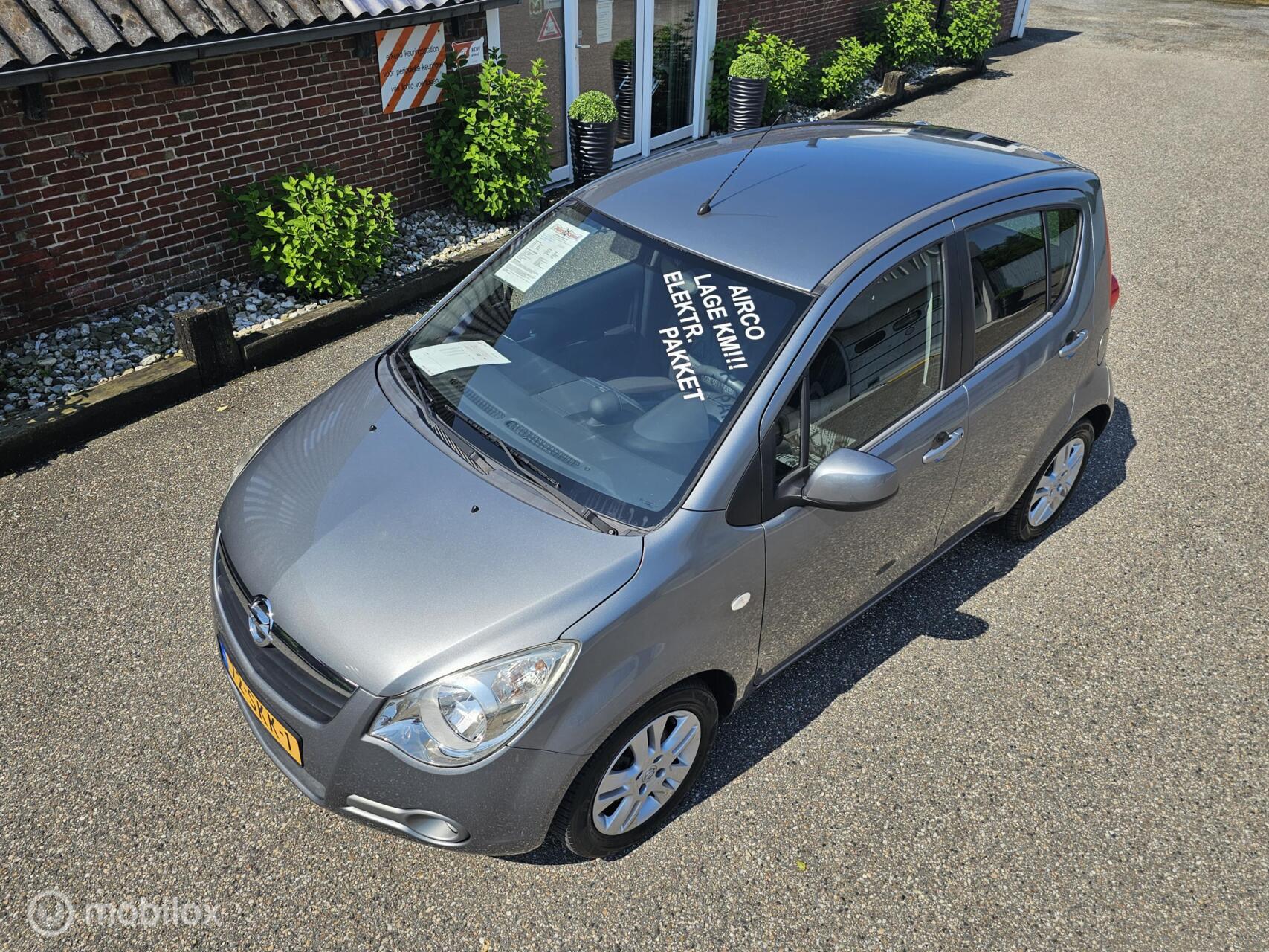 Foto van Opel Agila