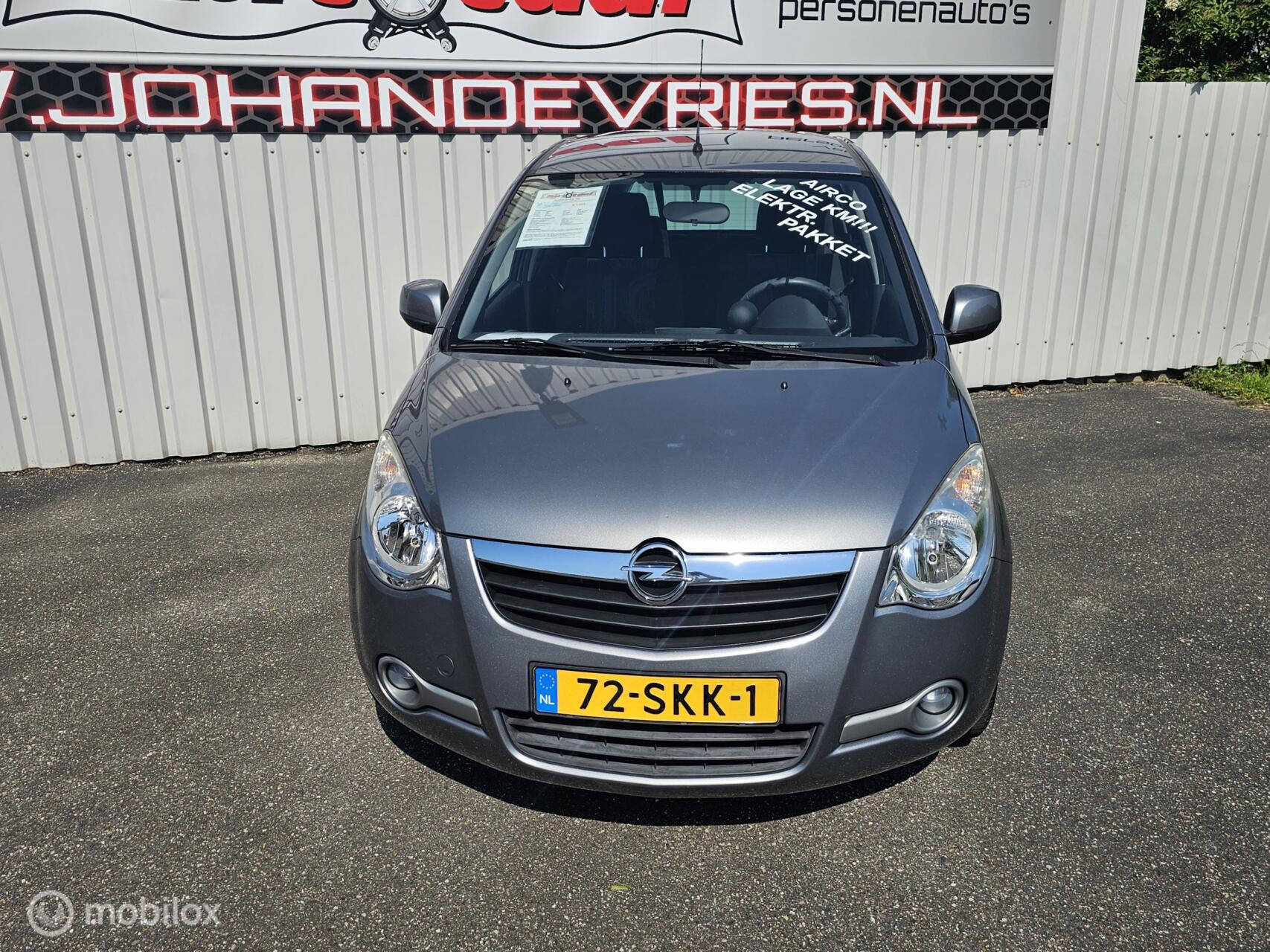 Foto van Opel Agila