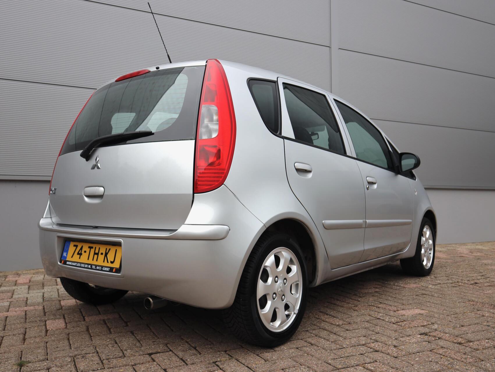 Foto van Mitsubishi Mitsubishi Colt