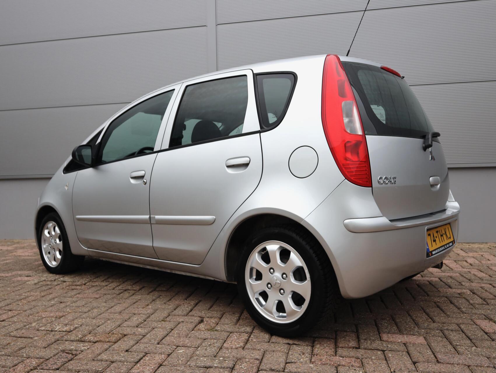 Foto van Mitsubishi Mitsubishi Colt