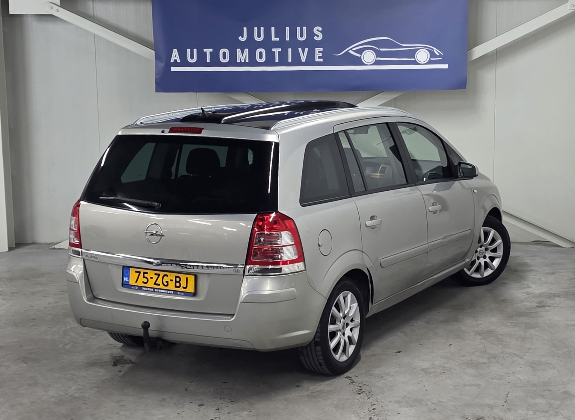 Foto van Opel Zafira