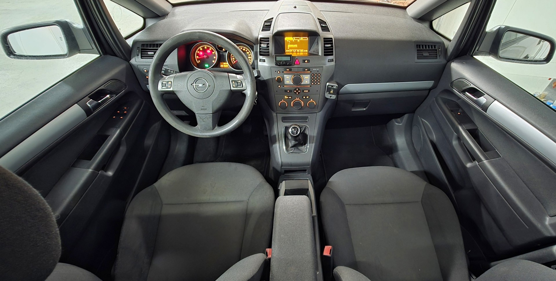 Foto van Opel Zafira