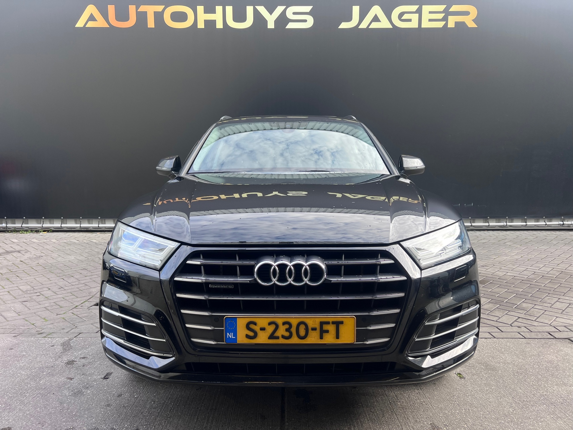 Foto van Audi Q5 55 TFSI E
