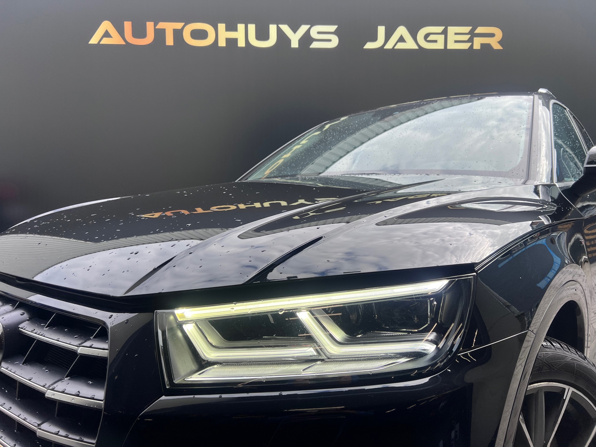 Foto van Audi Q5 55 TFSI E