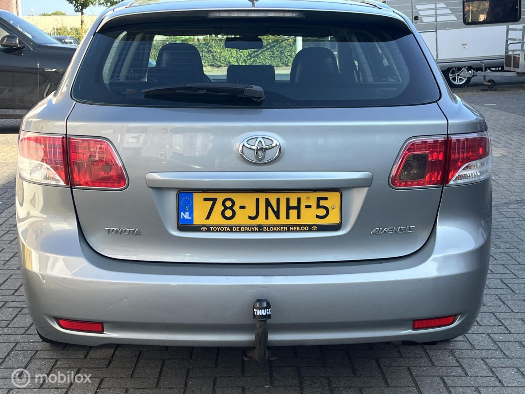 Foto van Toyota Toyota Avensis