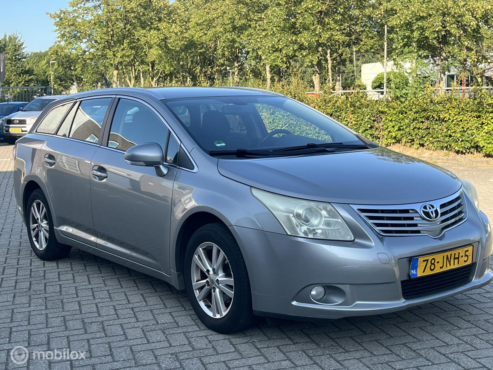 Foto van Toyota Toyota Avensis