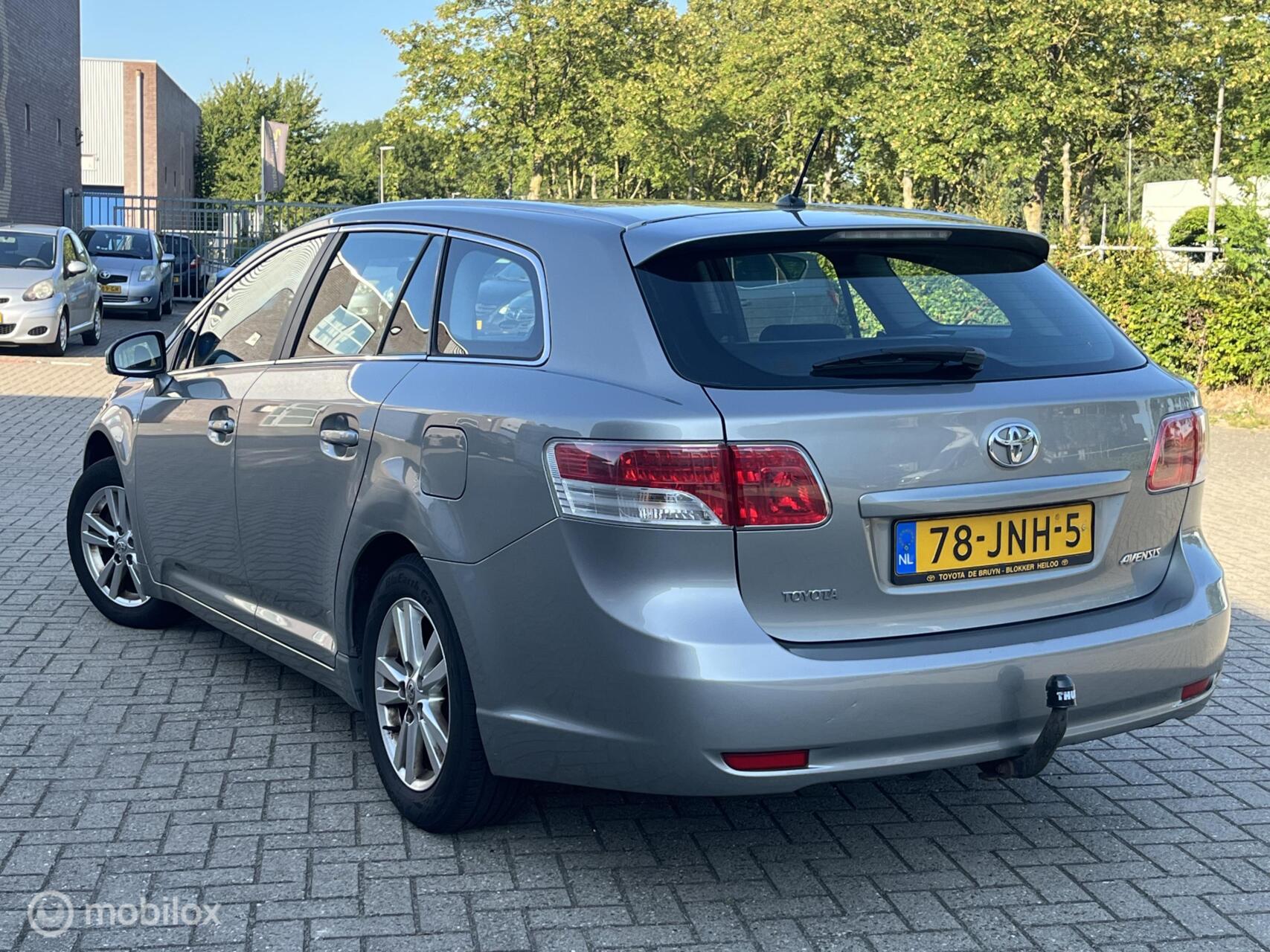 Foto van Toyota Toyota Avensis