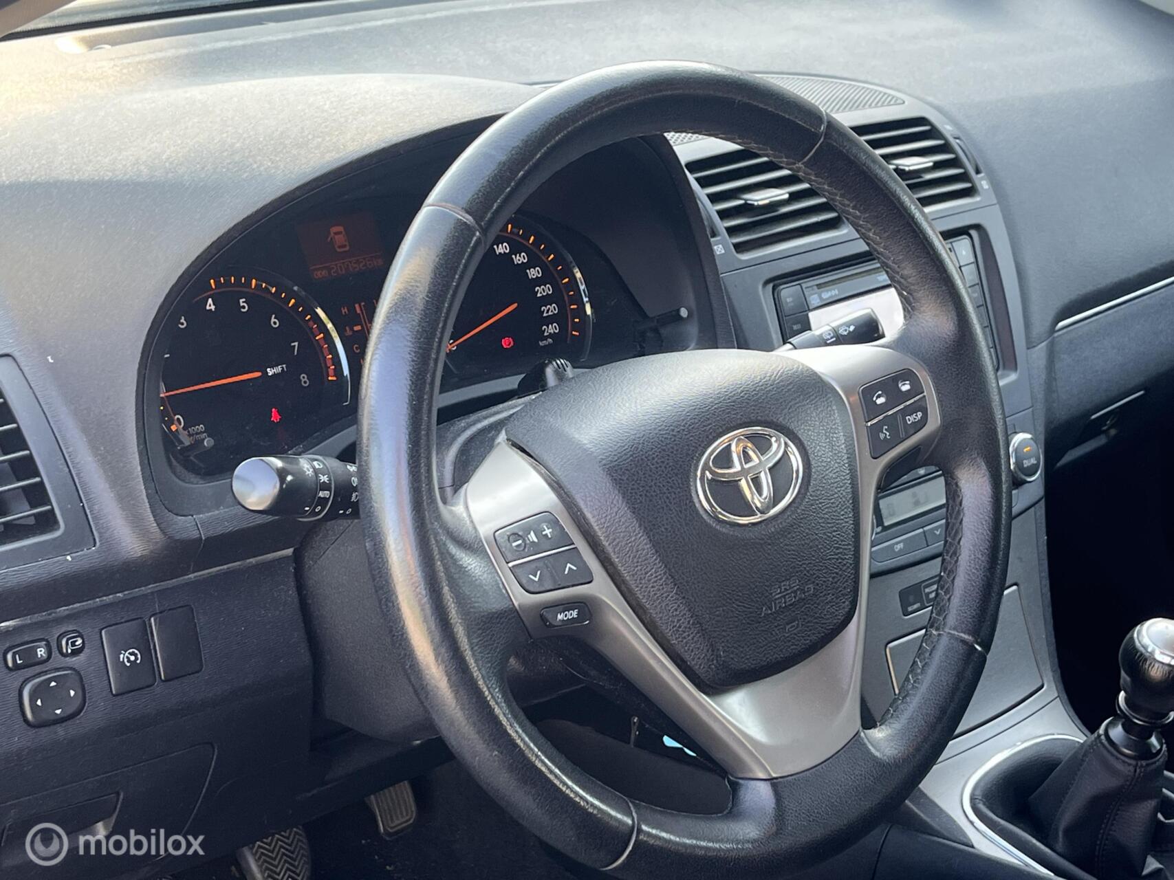 Foto van Toyota Toyota Avensis