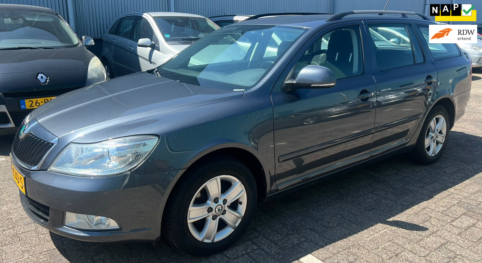 Skoda Octavia 1.2 TSI Ambition Business Line rijdt super 2012 - voorkant