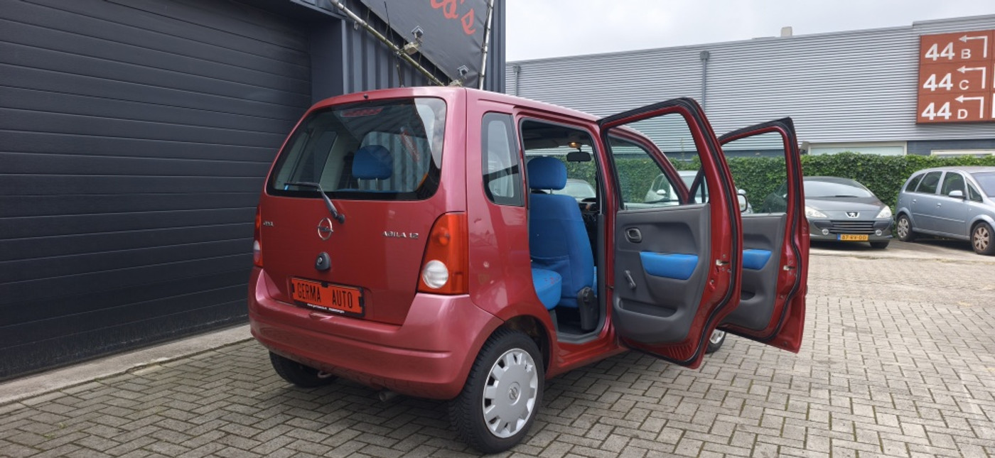 Foto van Opel Agila