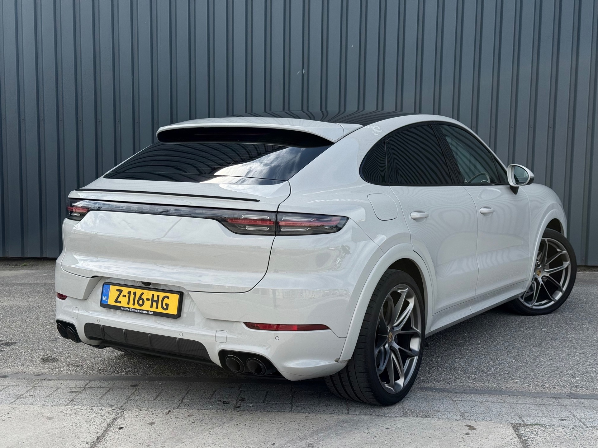 Foto van Porsche Cayenne E-hybrid