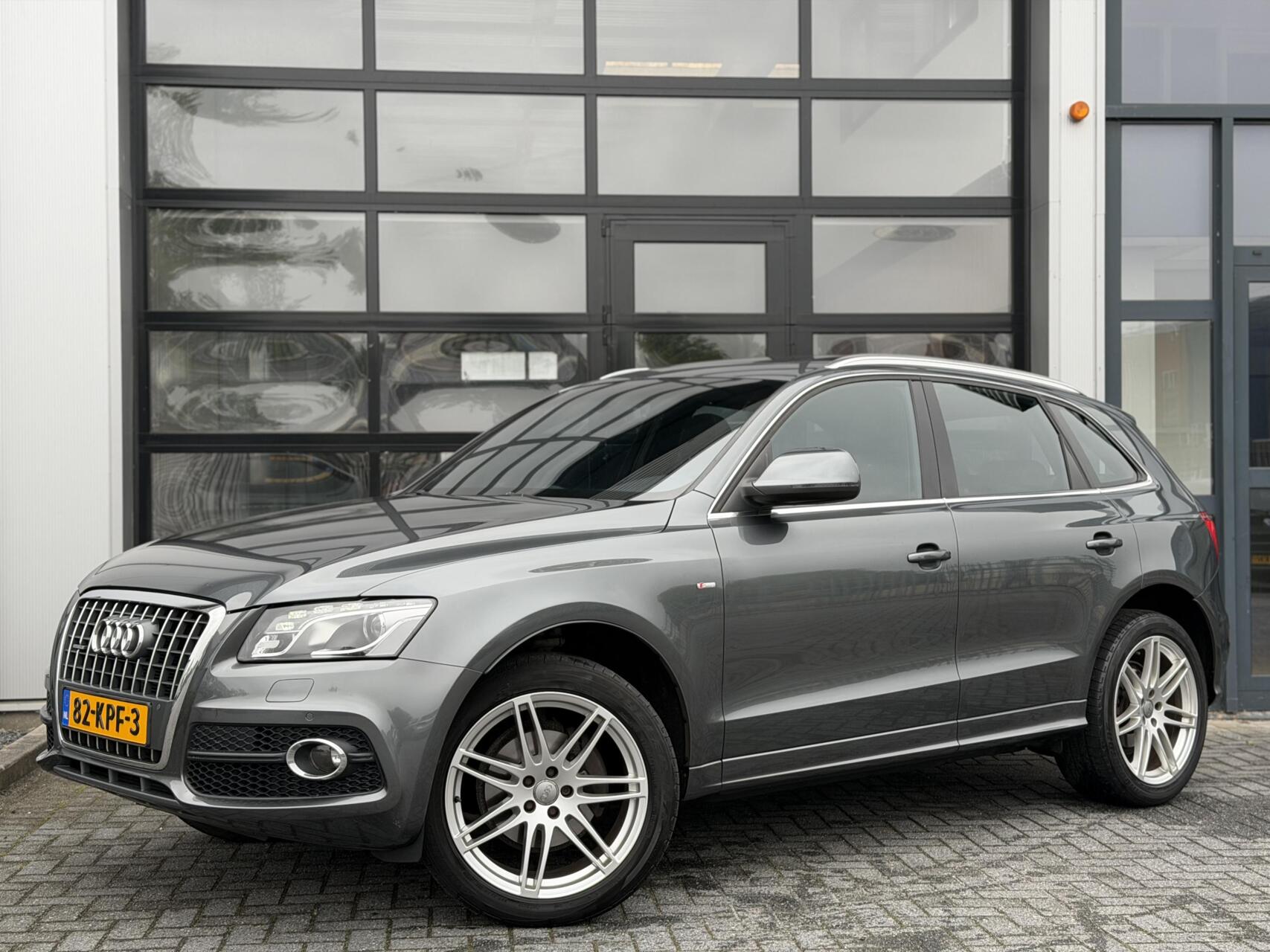 Audi Audi Q5 2.0 TFSI quattro Pro Line S / 3X S-Line / PANO / LED 2010 - voorkant
