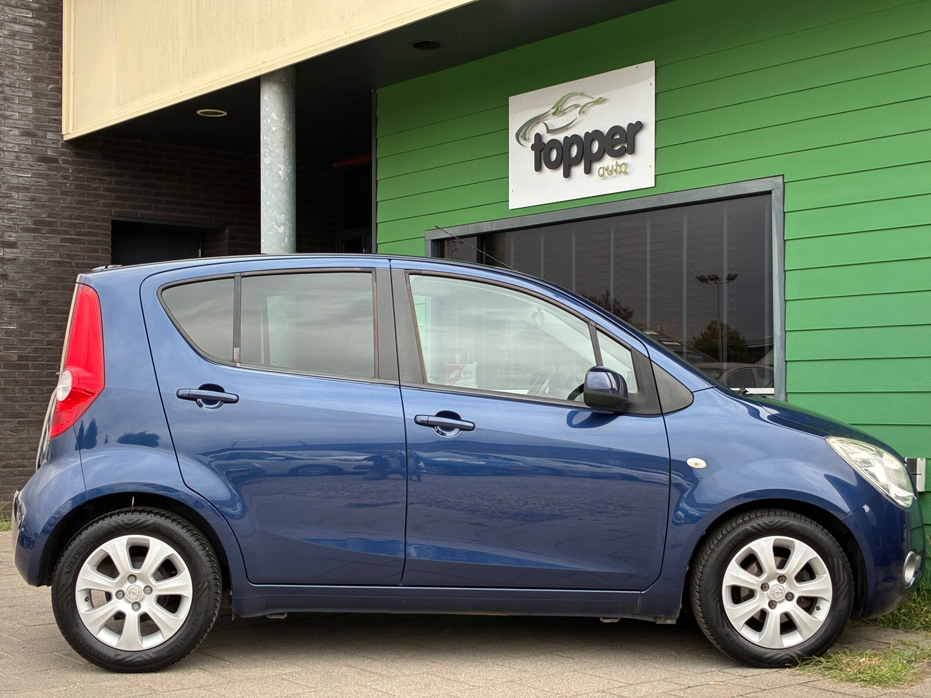 Foto van Opel Agila