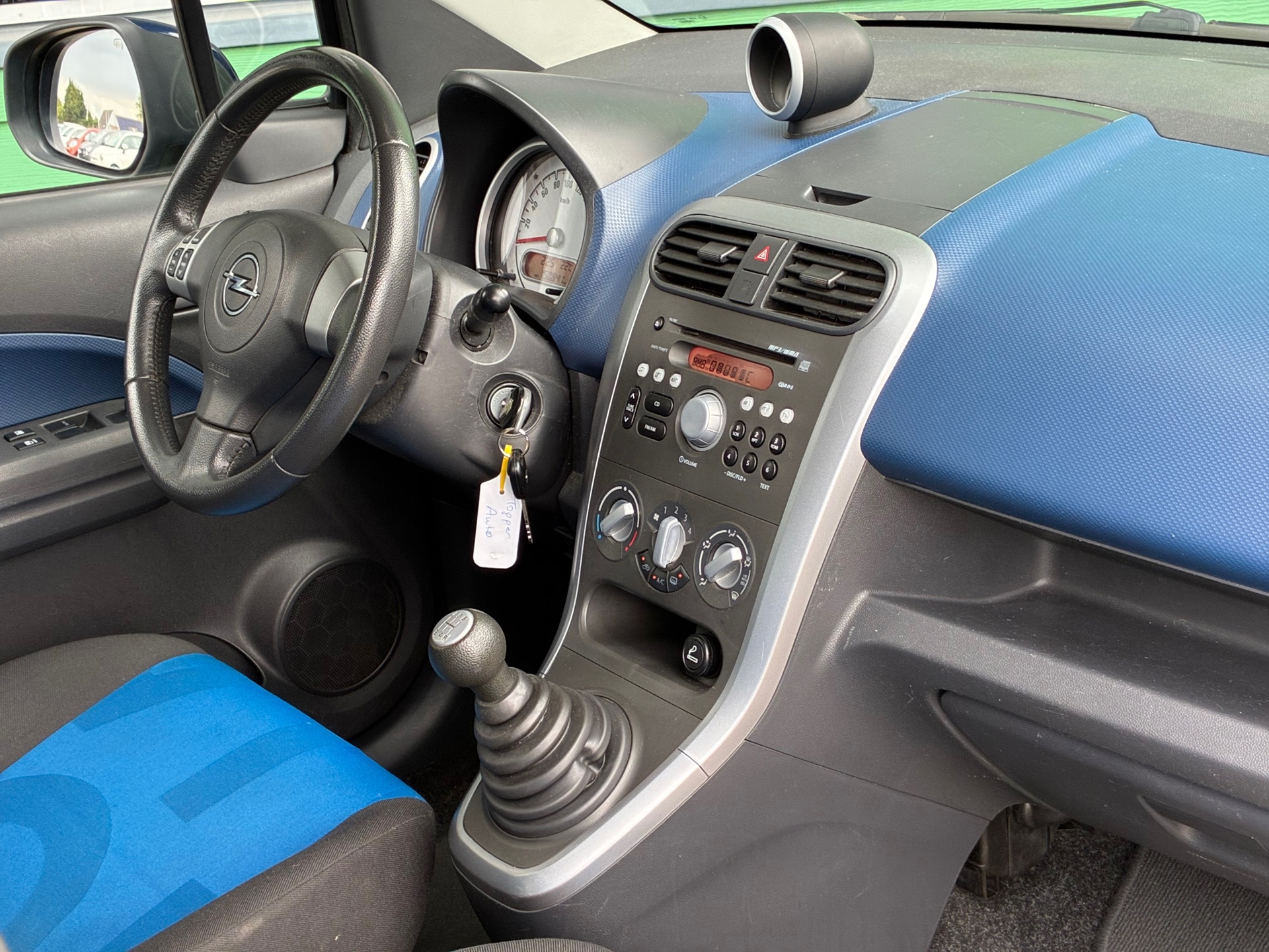 Foto van Opel Agila