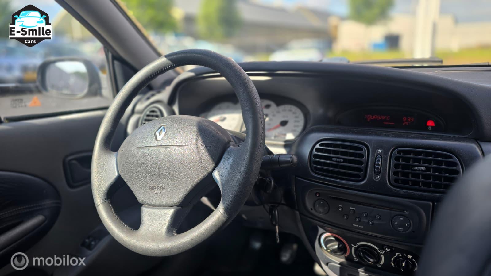 Foto van Renault Megane Cabriolet